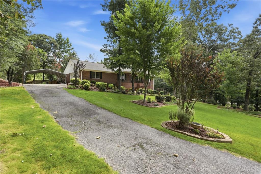 2783 Quillians Drive