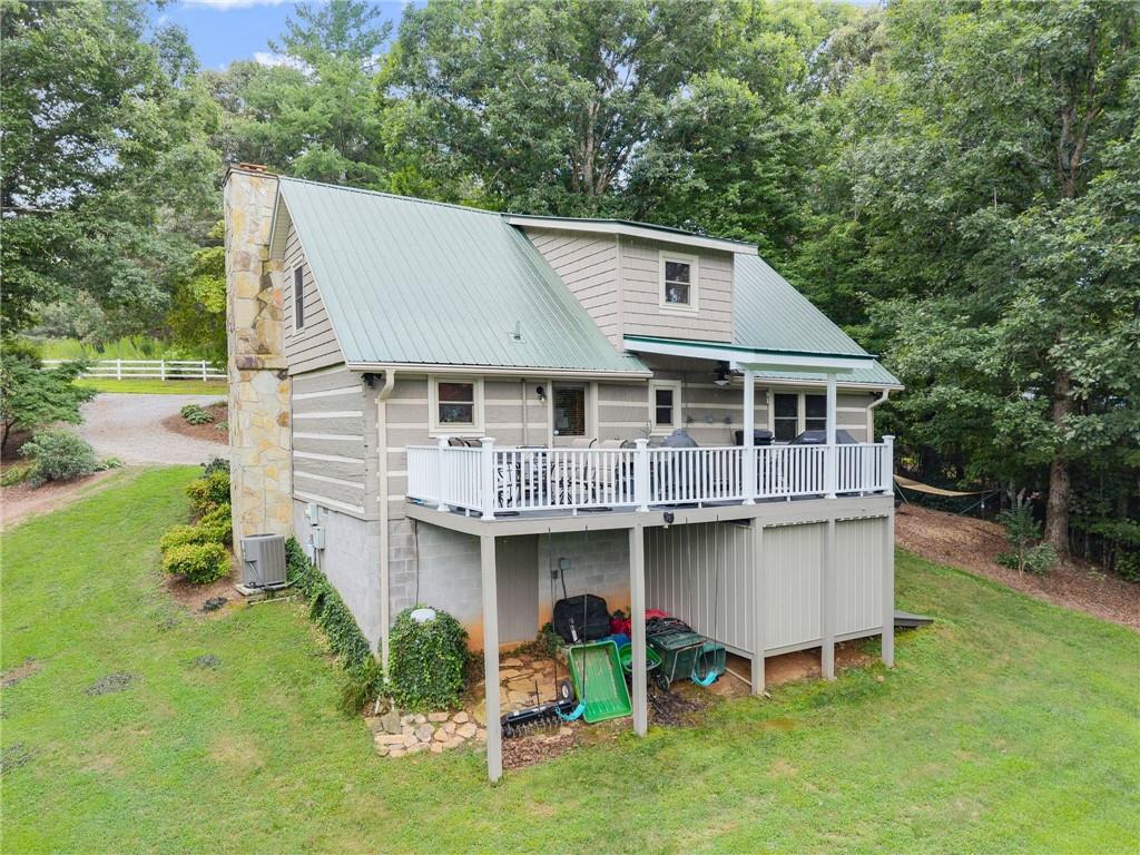 481 Leona Lane