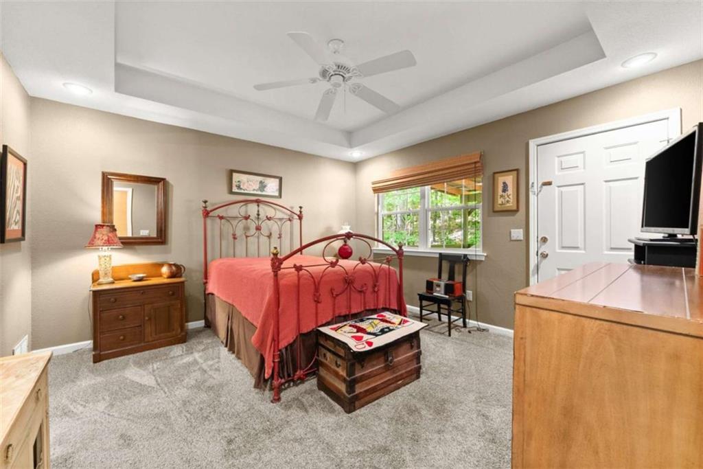 162 Greenview Court