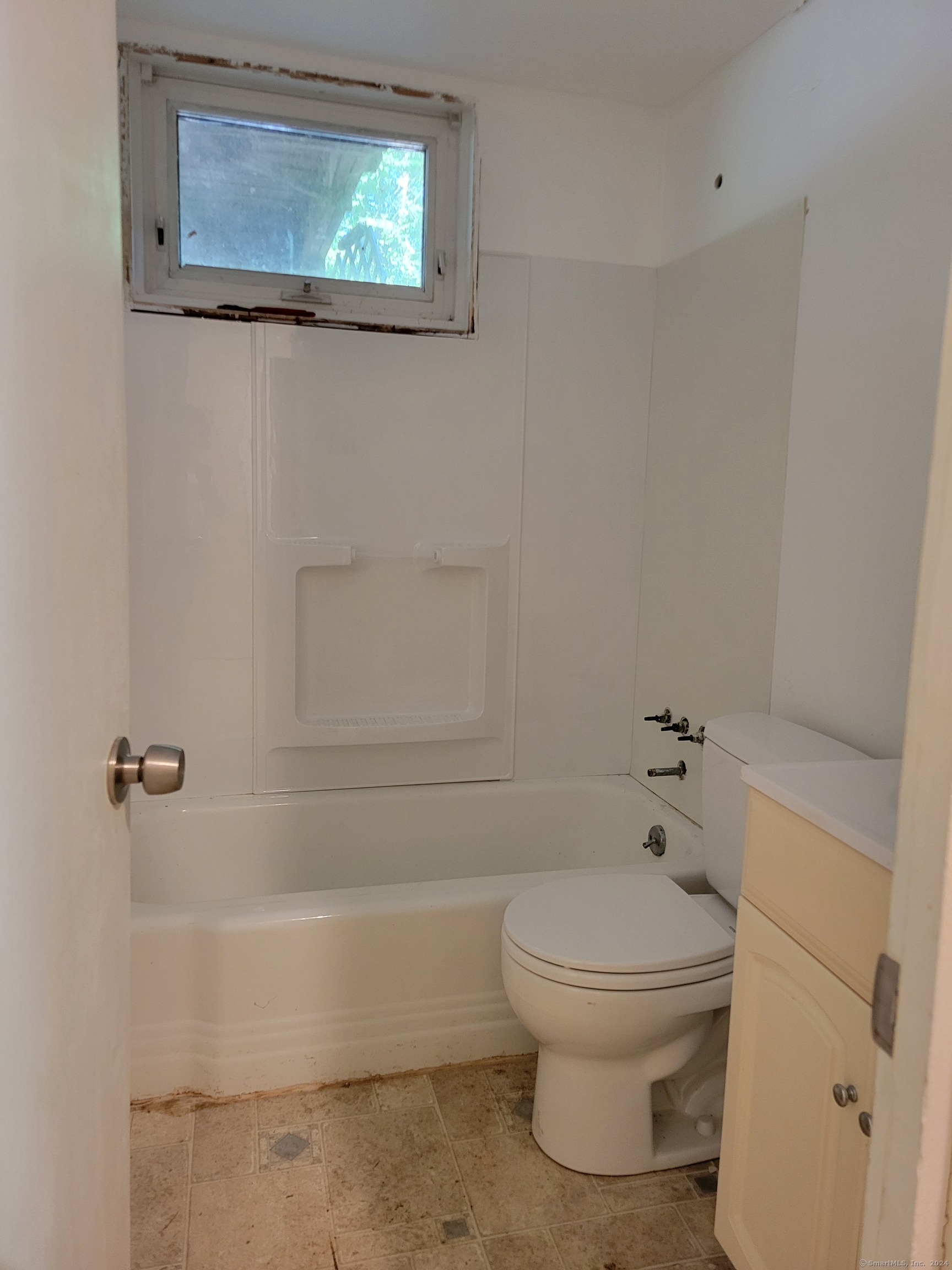 9 White Oak Condo A