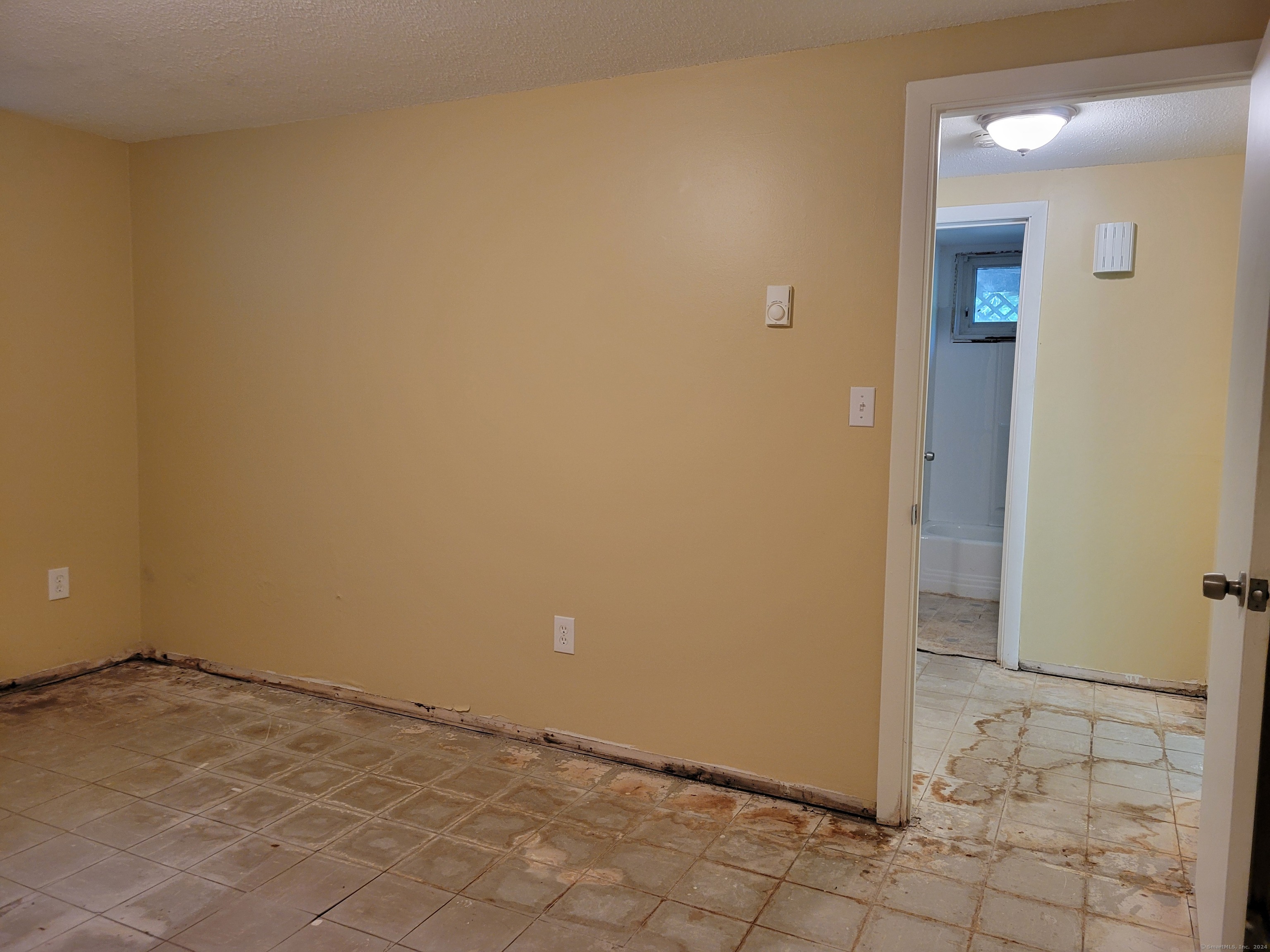 9 White Oak Condo A
