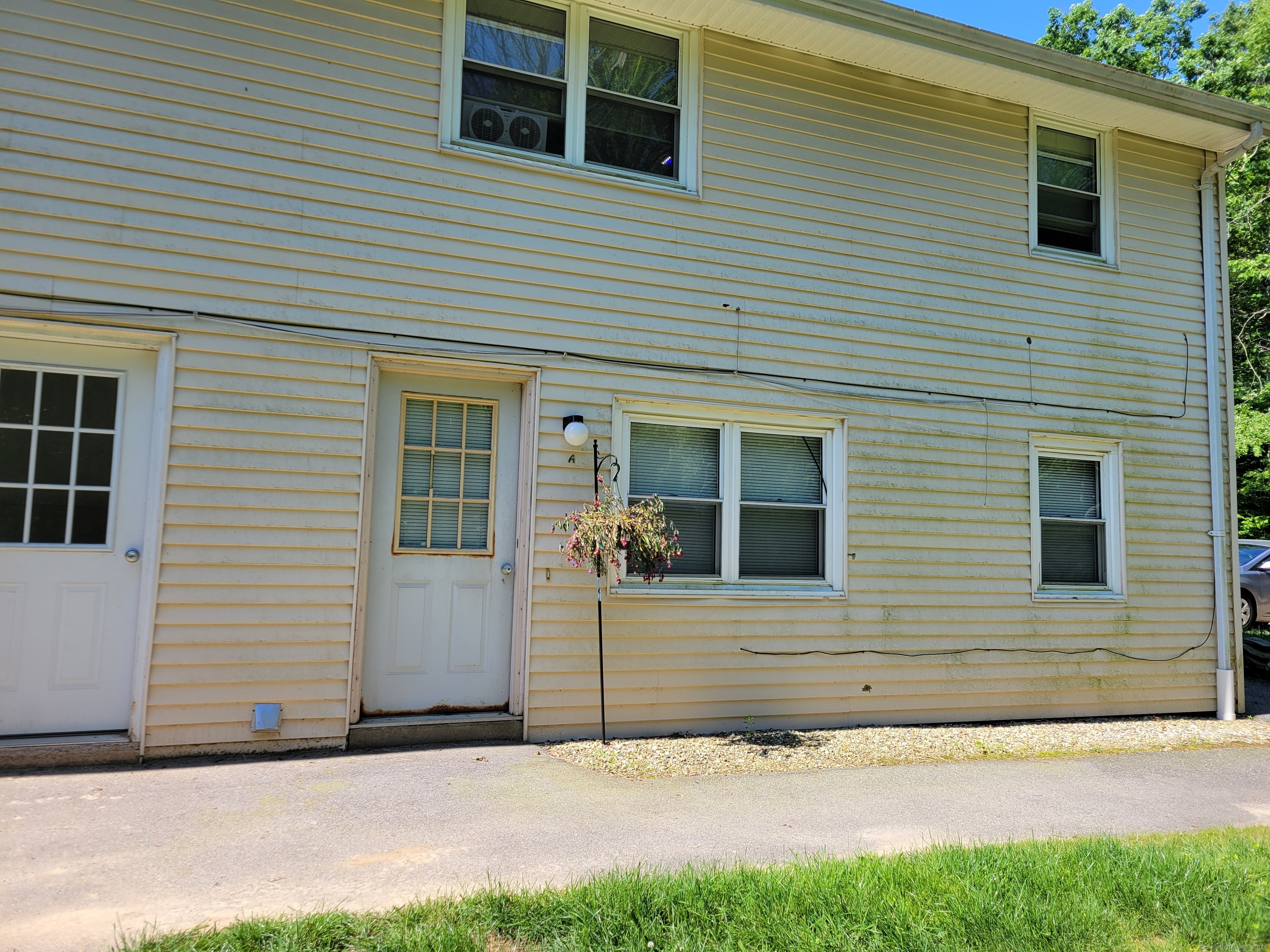 9 White Oak Condo A