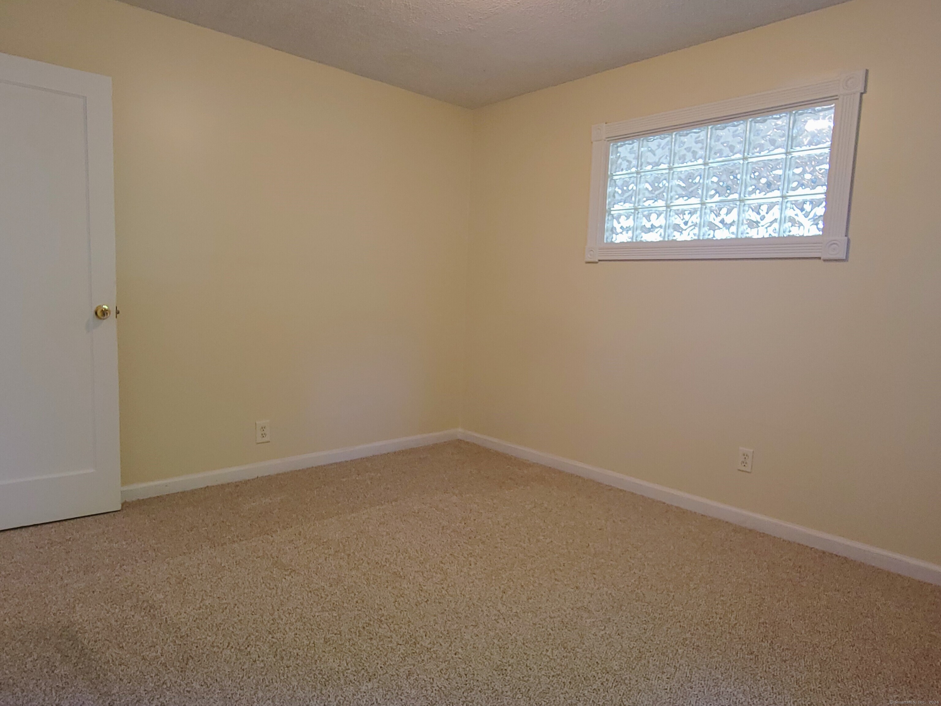 21 Lynwood Drive