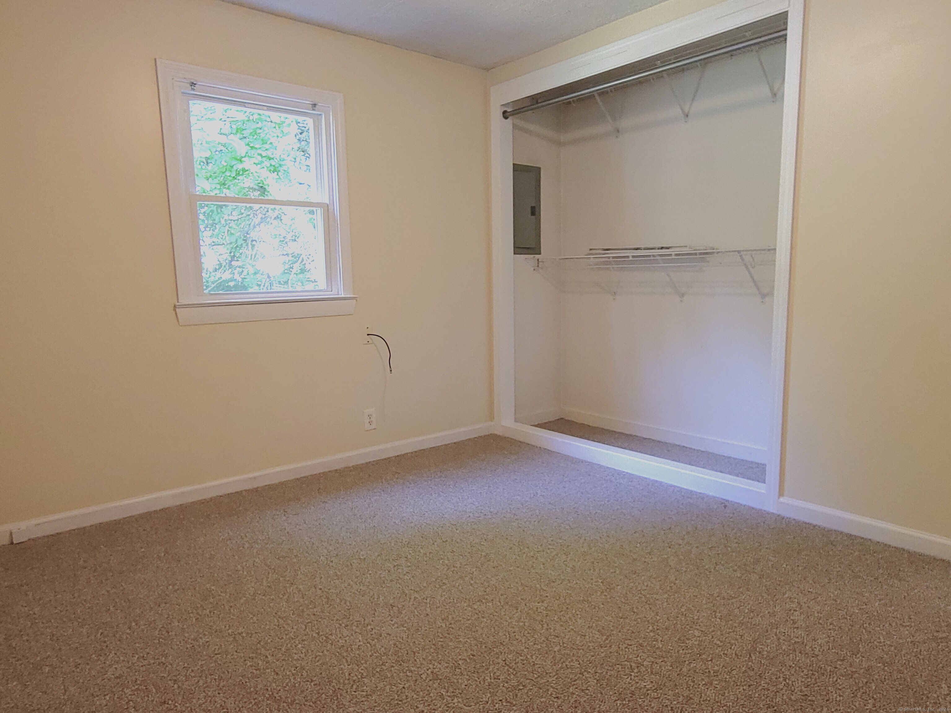 21 Lynwood Drive