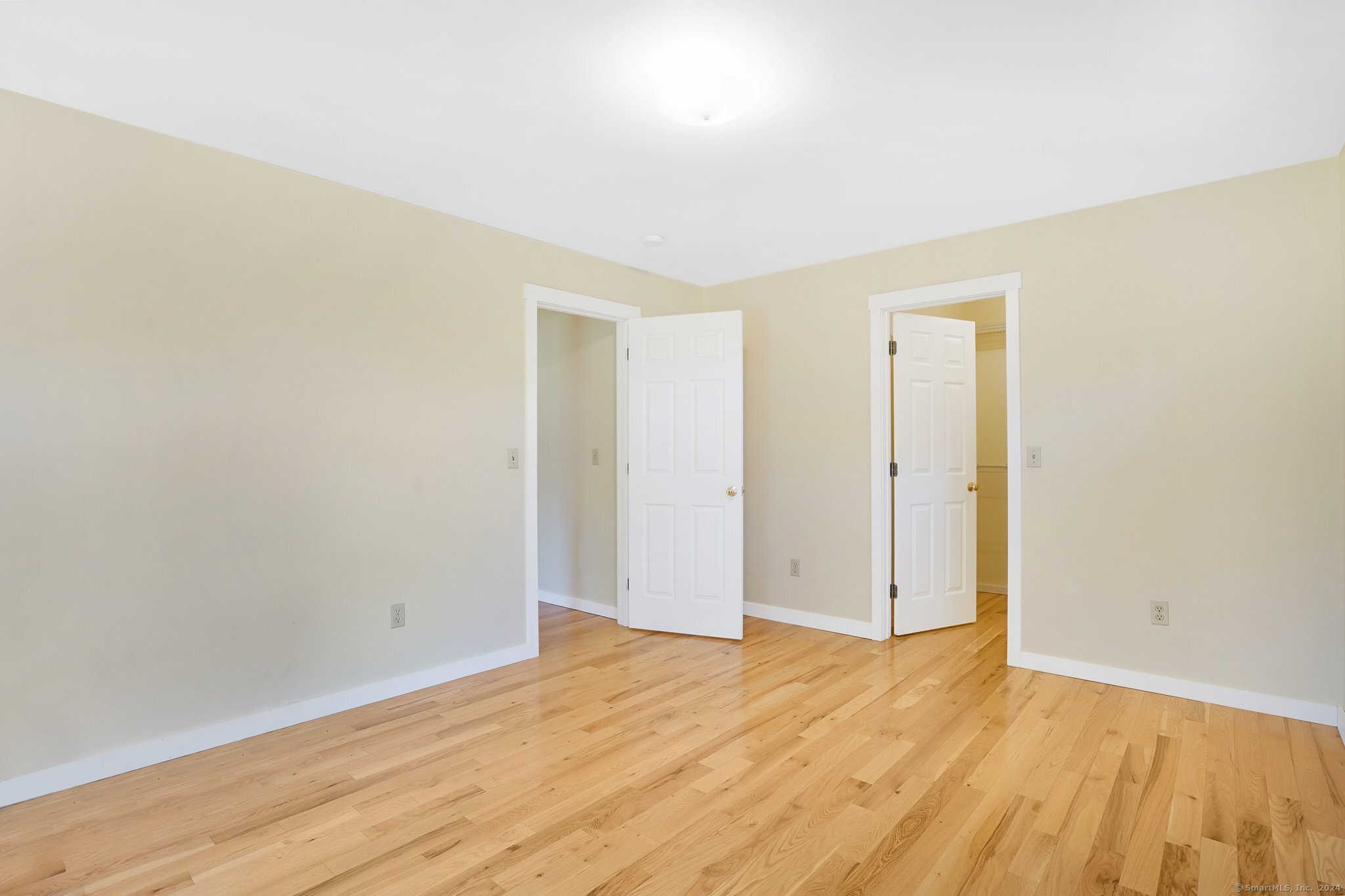 9 Old Schoolhouse Road