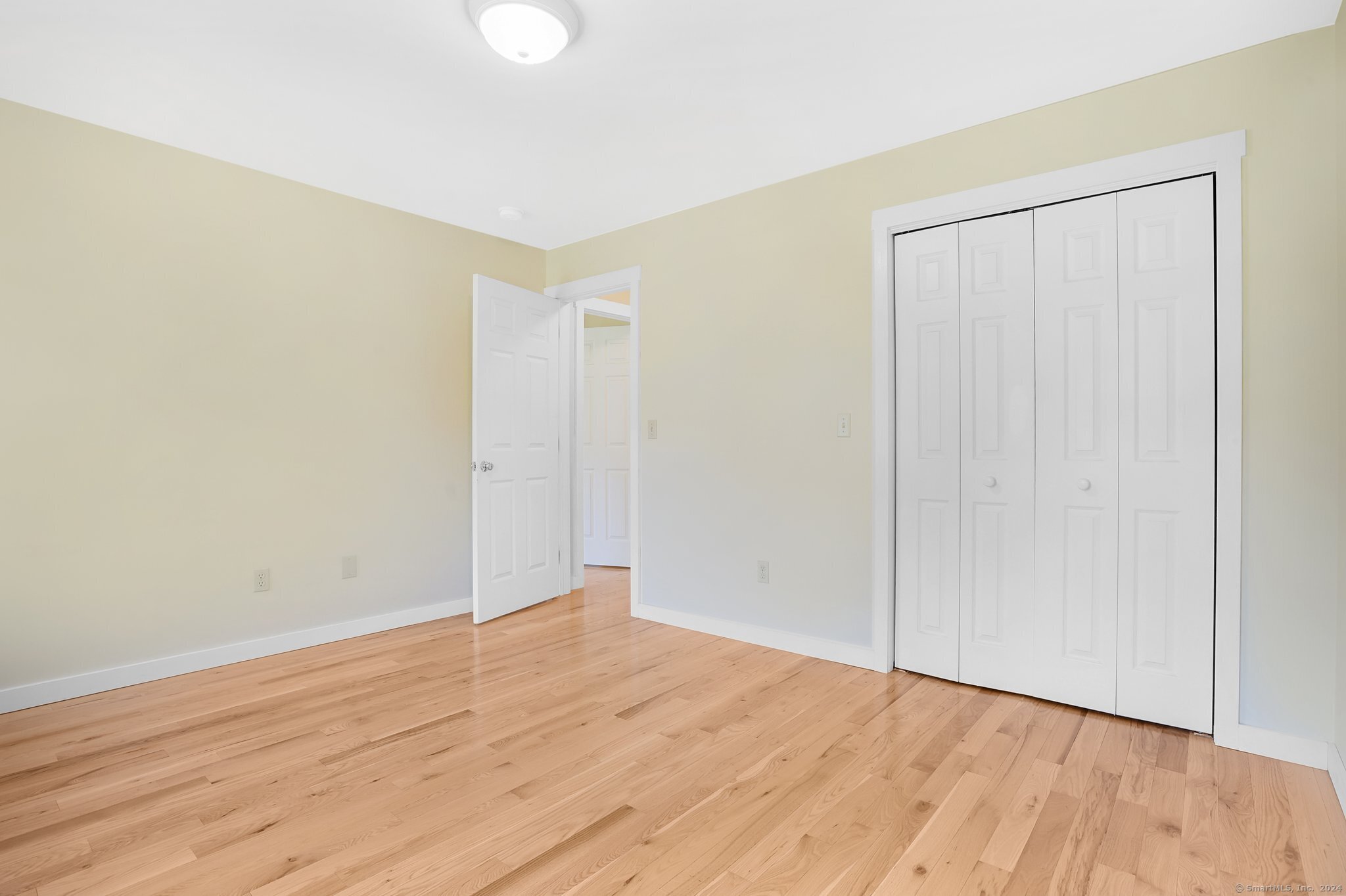 9 Old Schoolhouse Road