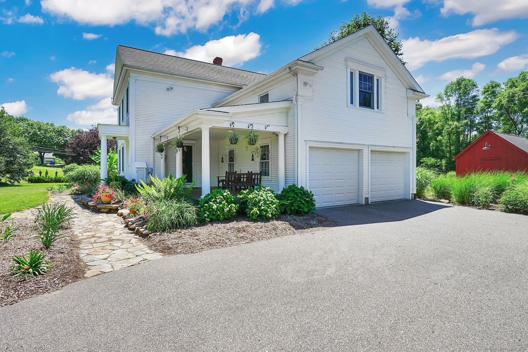 9 Old Schoolhouse Road
