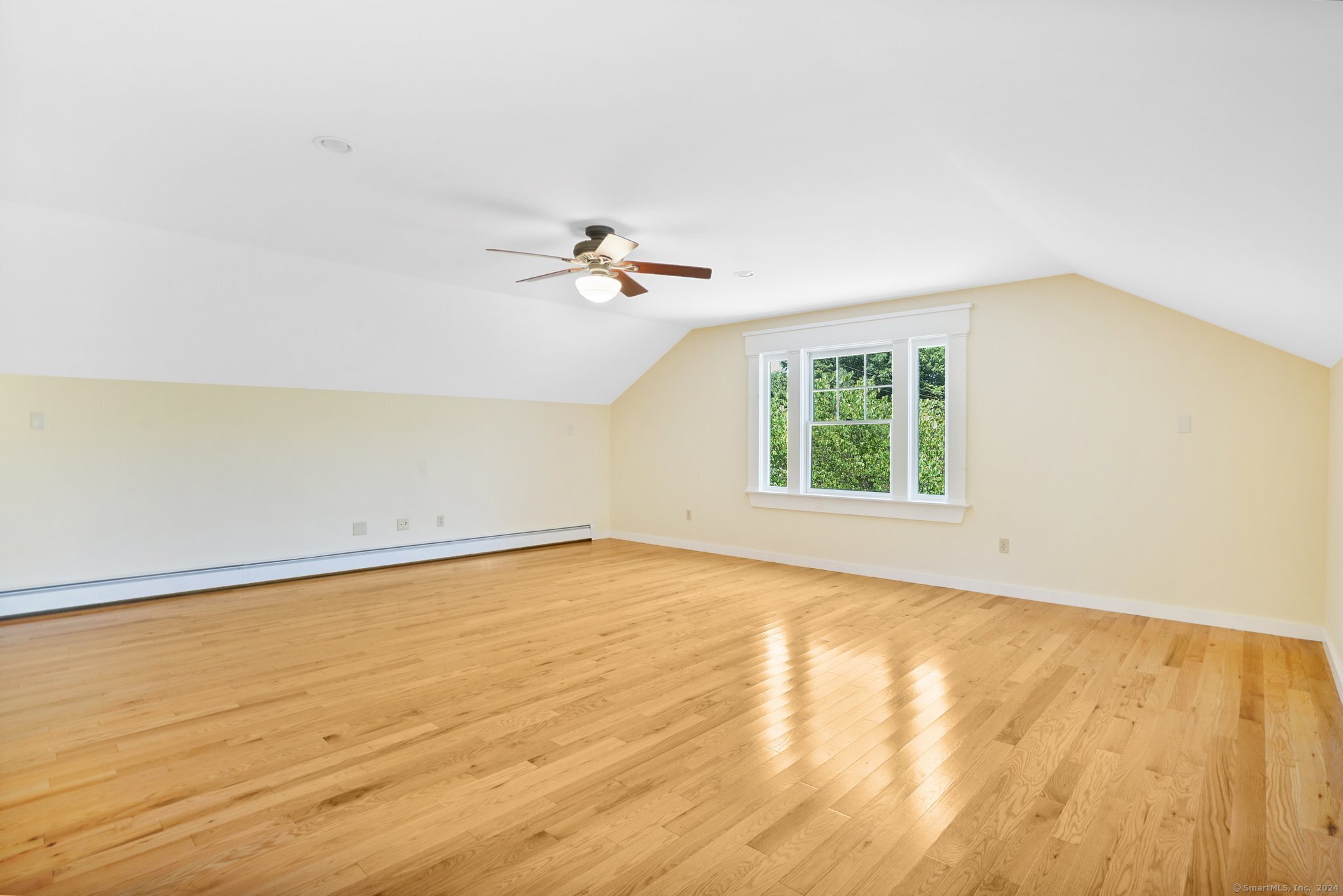 9 Old Schoolhouse Road