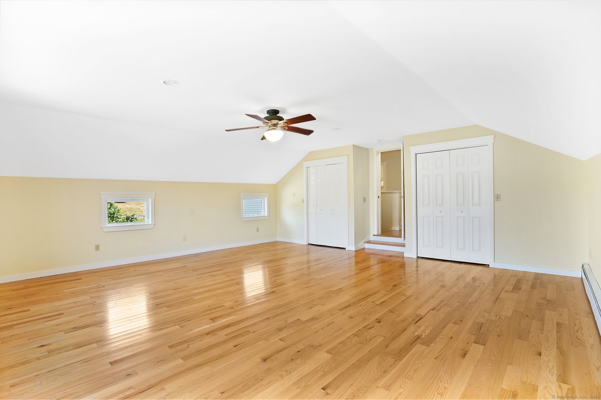 9 Old Schoolhouse Road