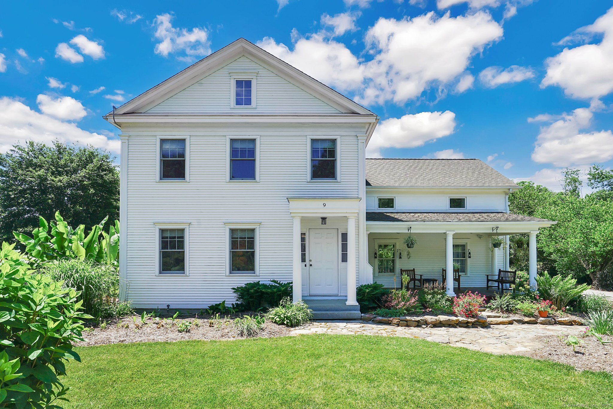 9 Old Schoolhouse Road