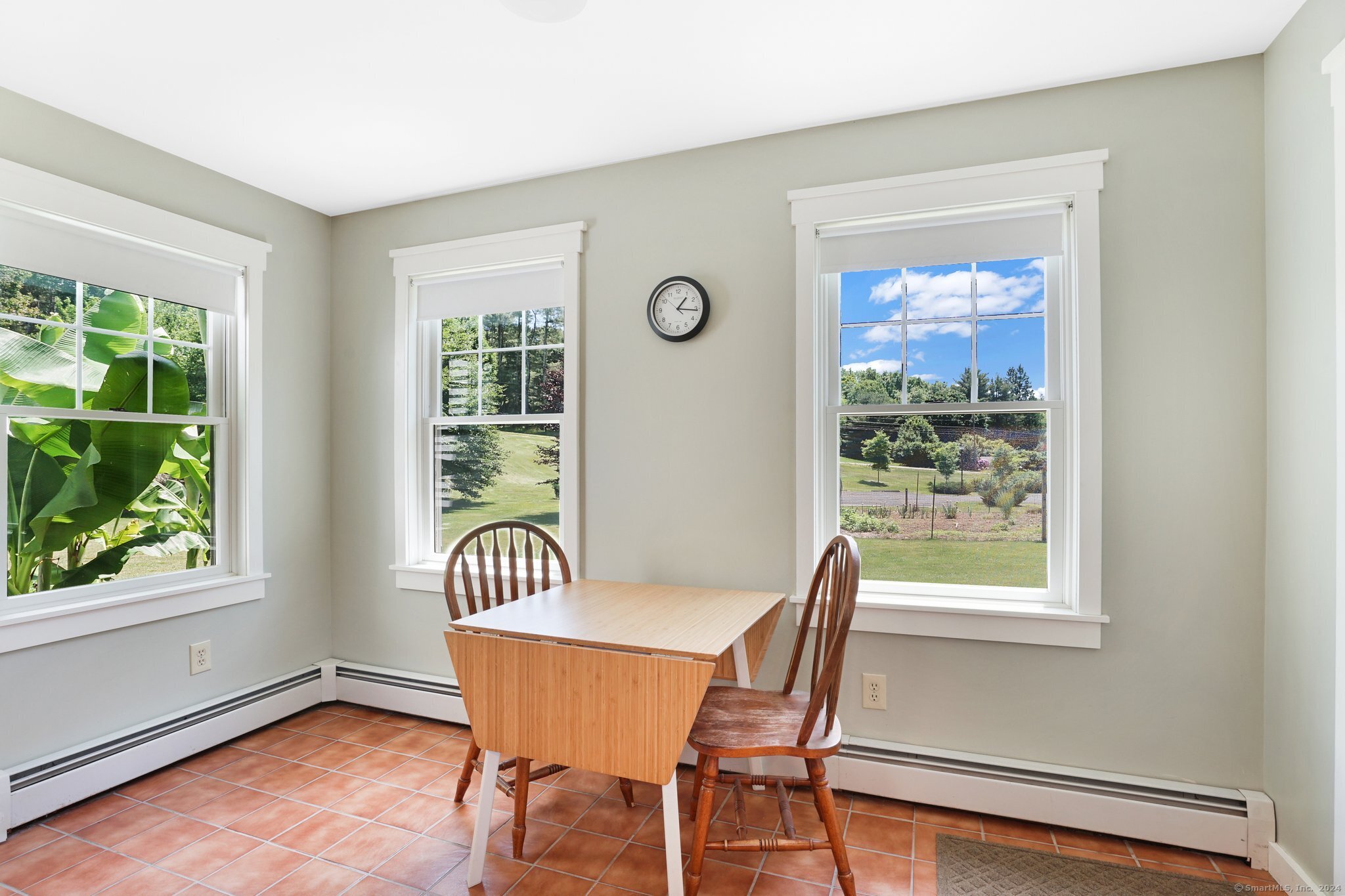 9 Old Schoolhouse Road