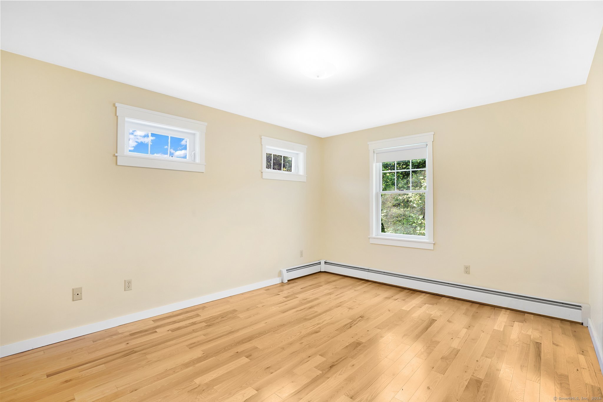 9 Old Schoolhouse Road