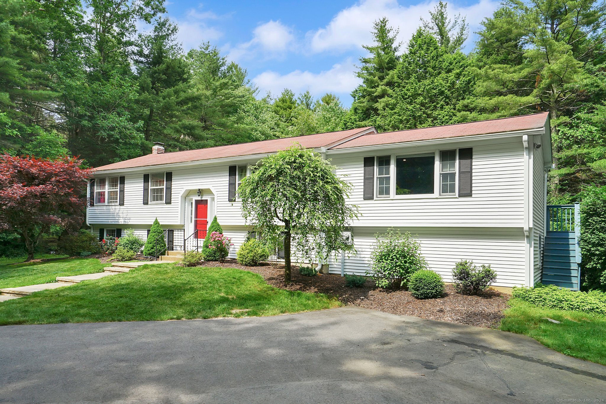 34 Pinecrest Road