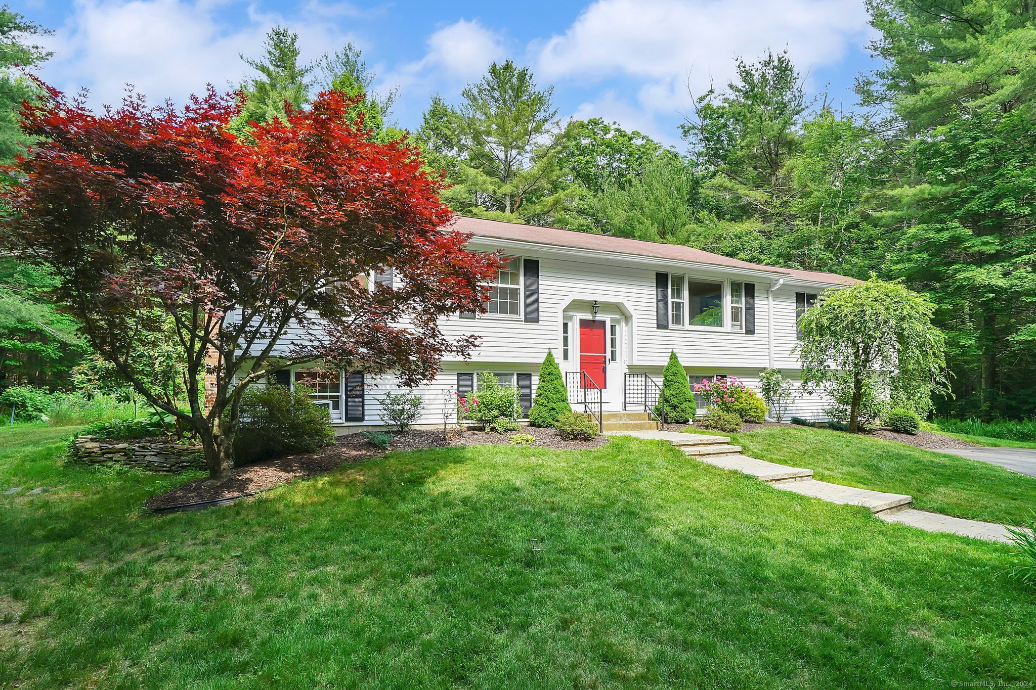 34 Pinecrest Road