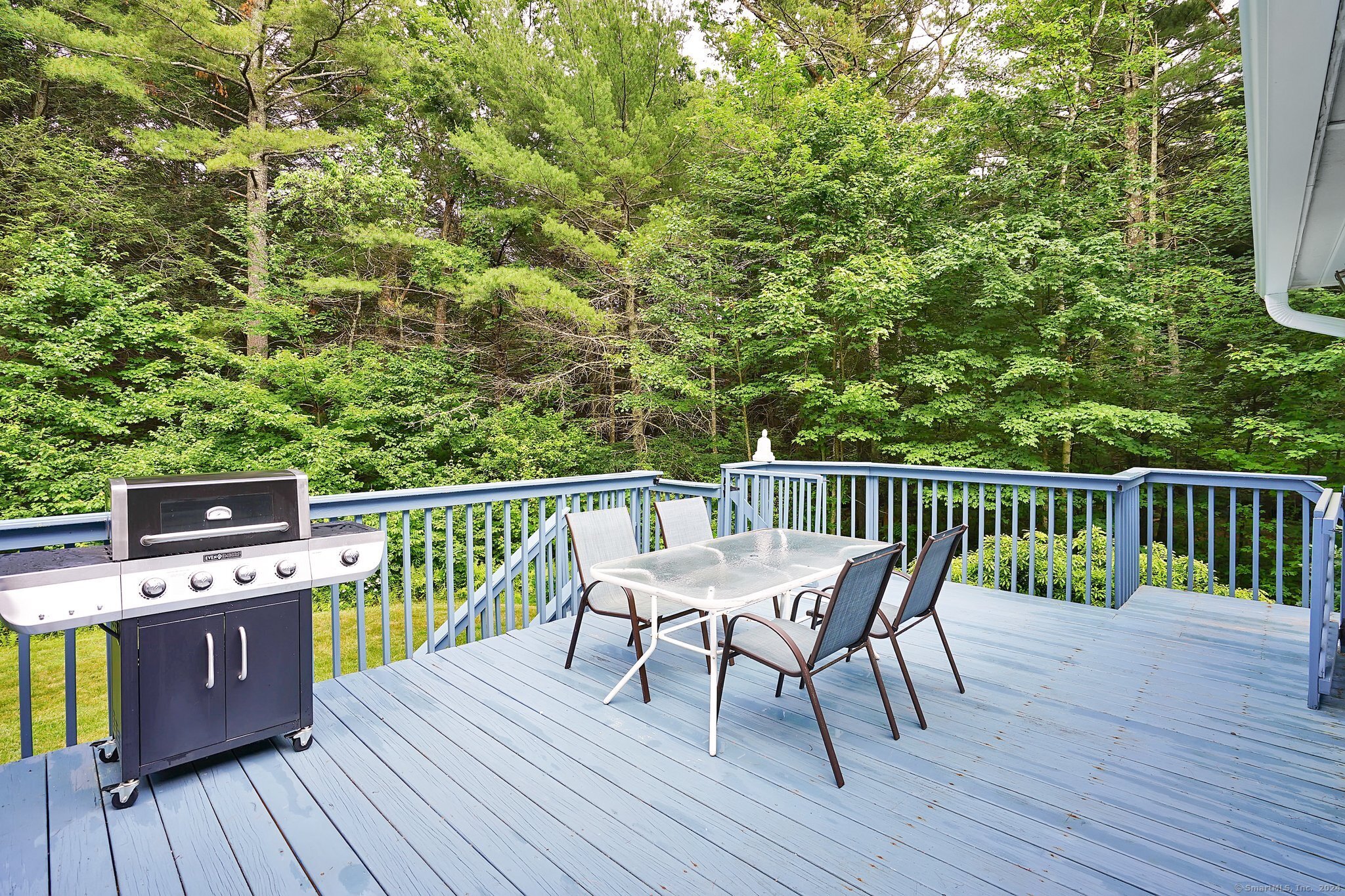 34 Pinecrest Road