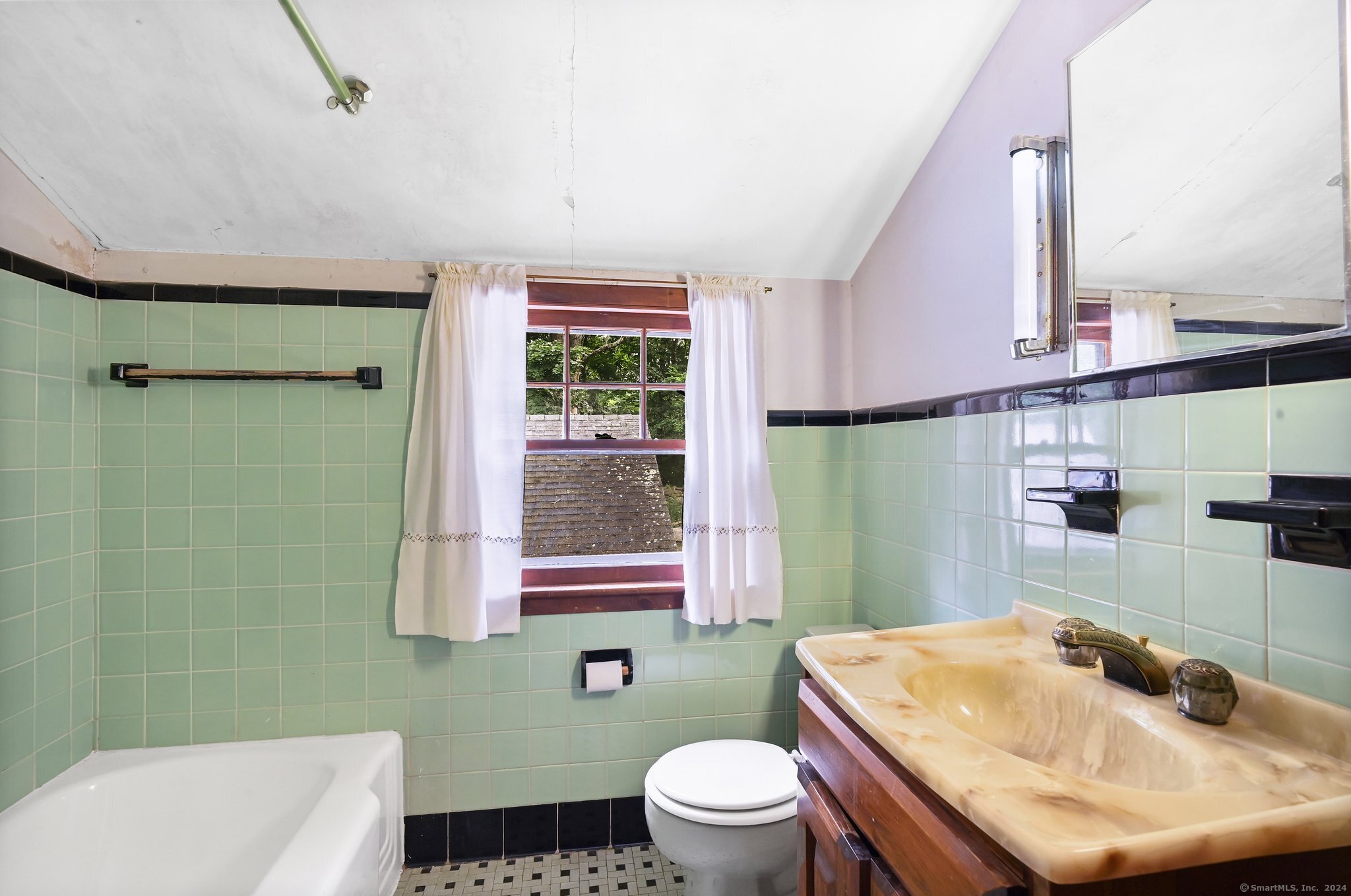 244 Grant Hill Road