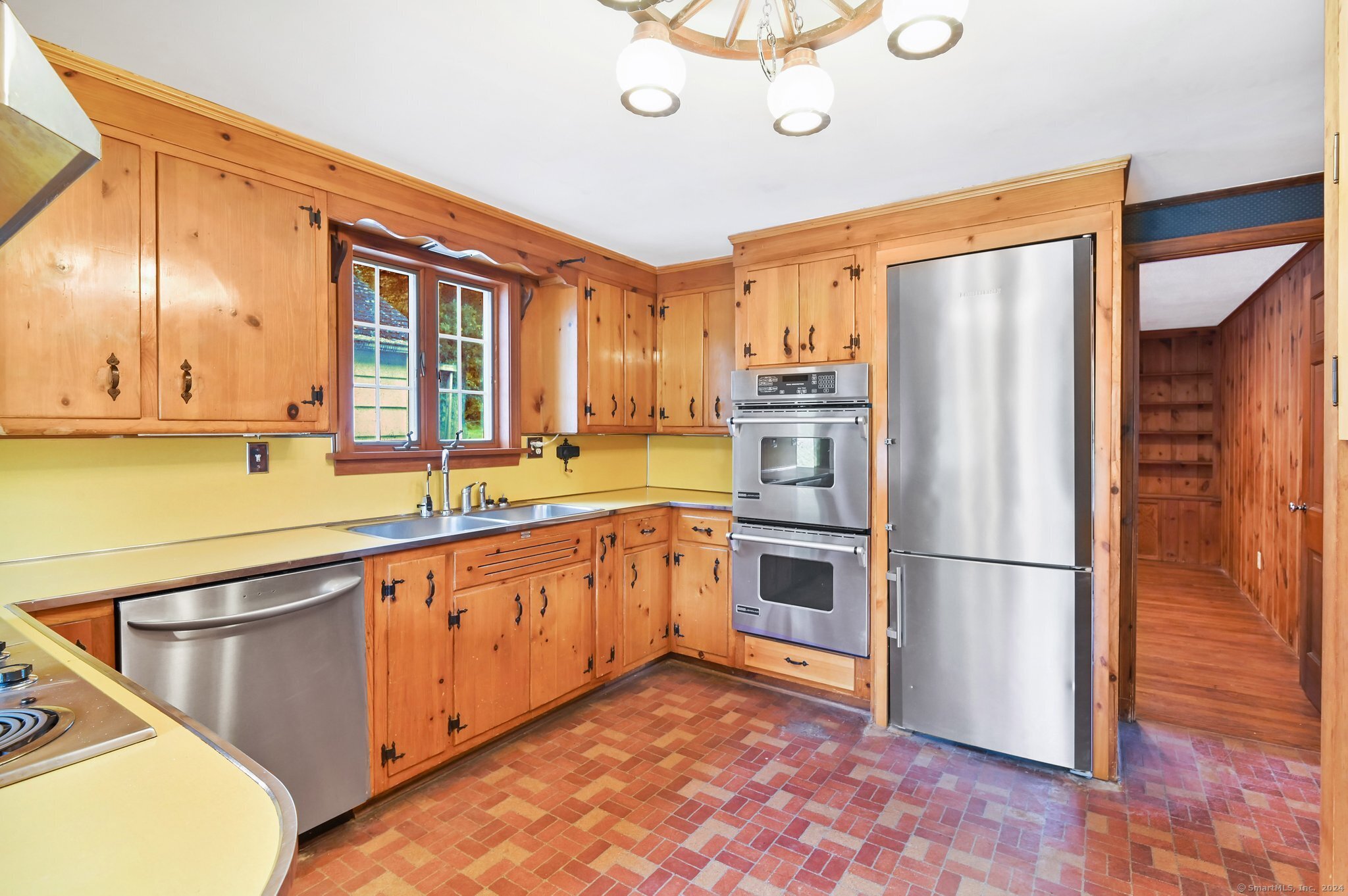 244 Grant Hill Road
