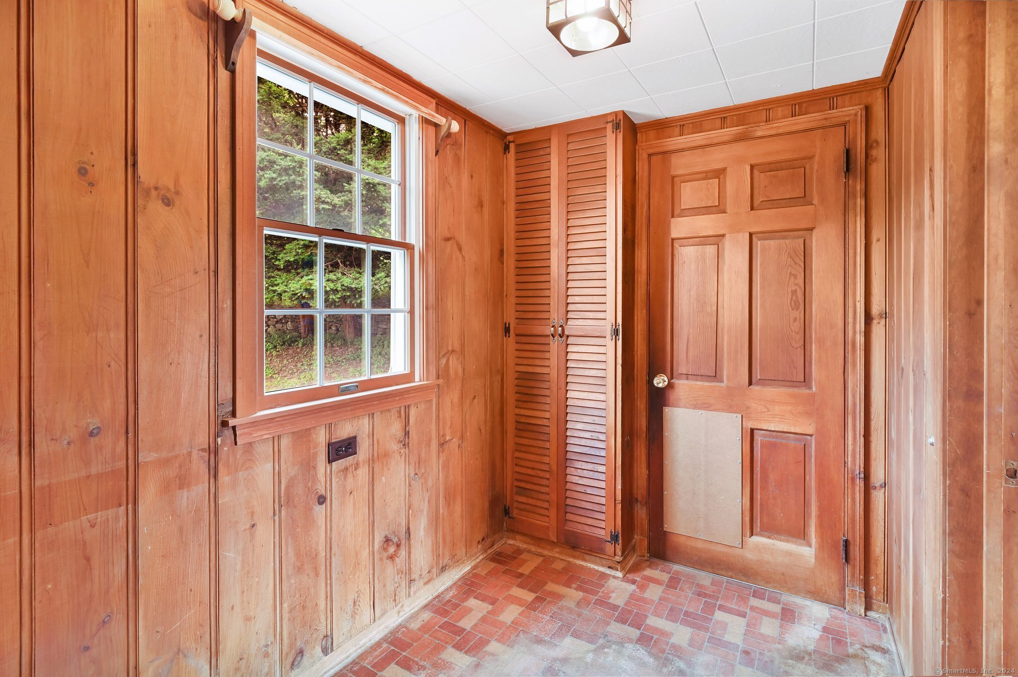 244 Grant Hill Road