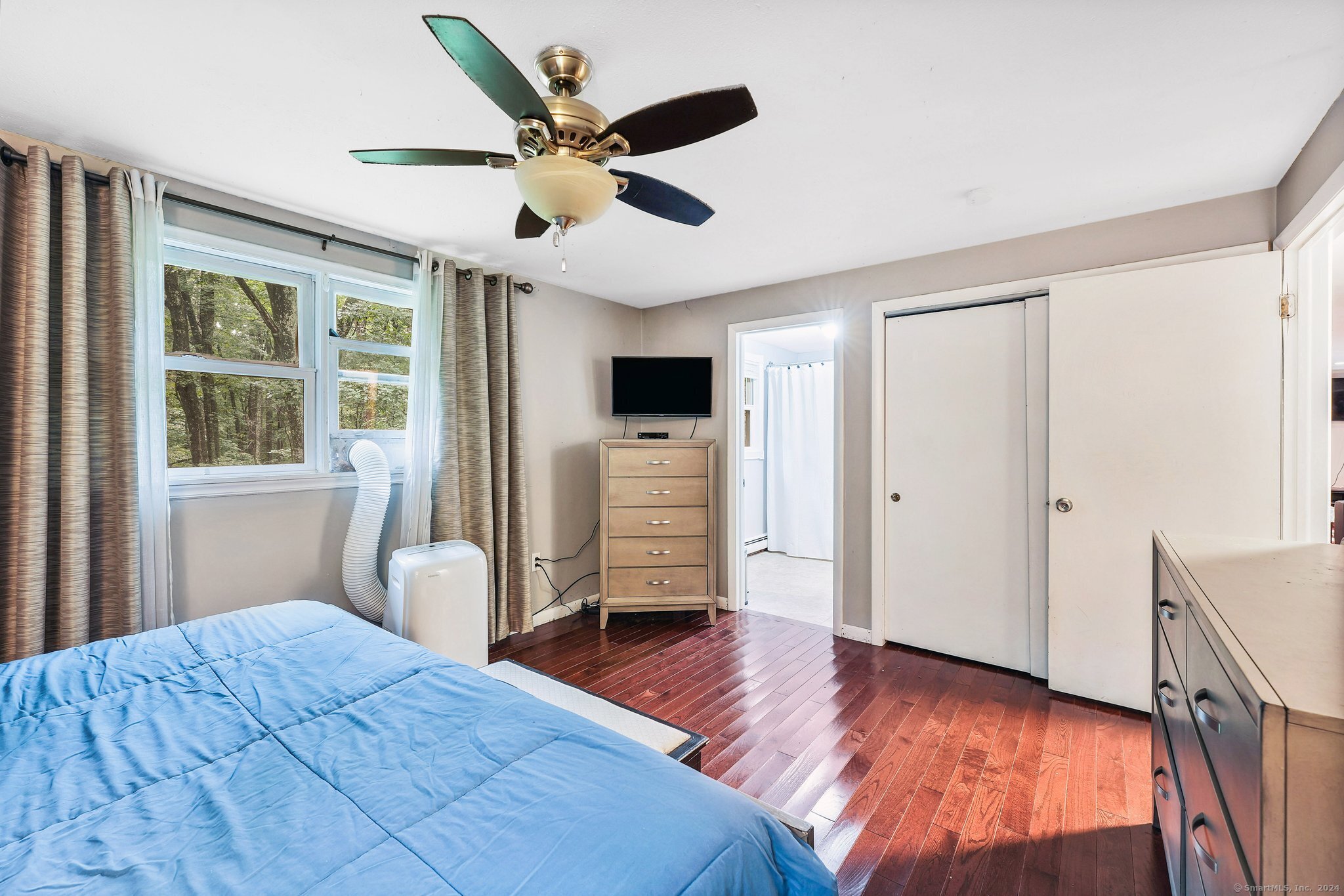 200 Hemlock Point Drive