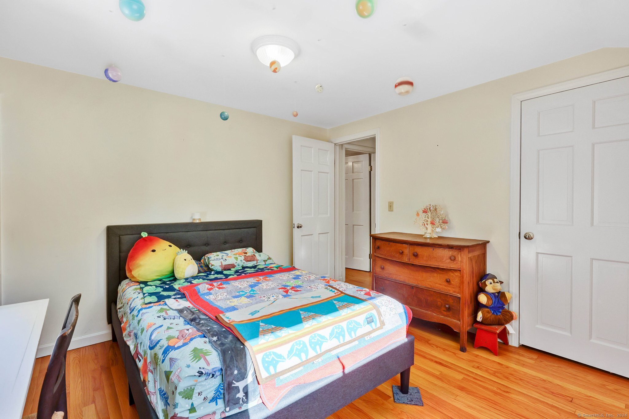 61 Hillyndale Road