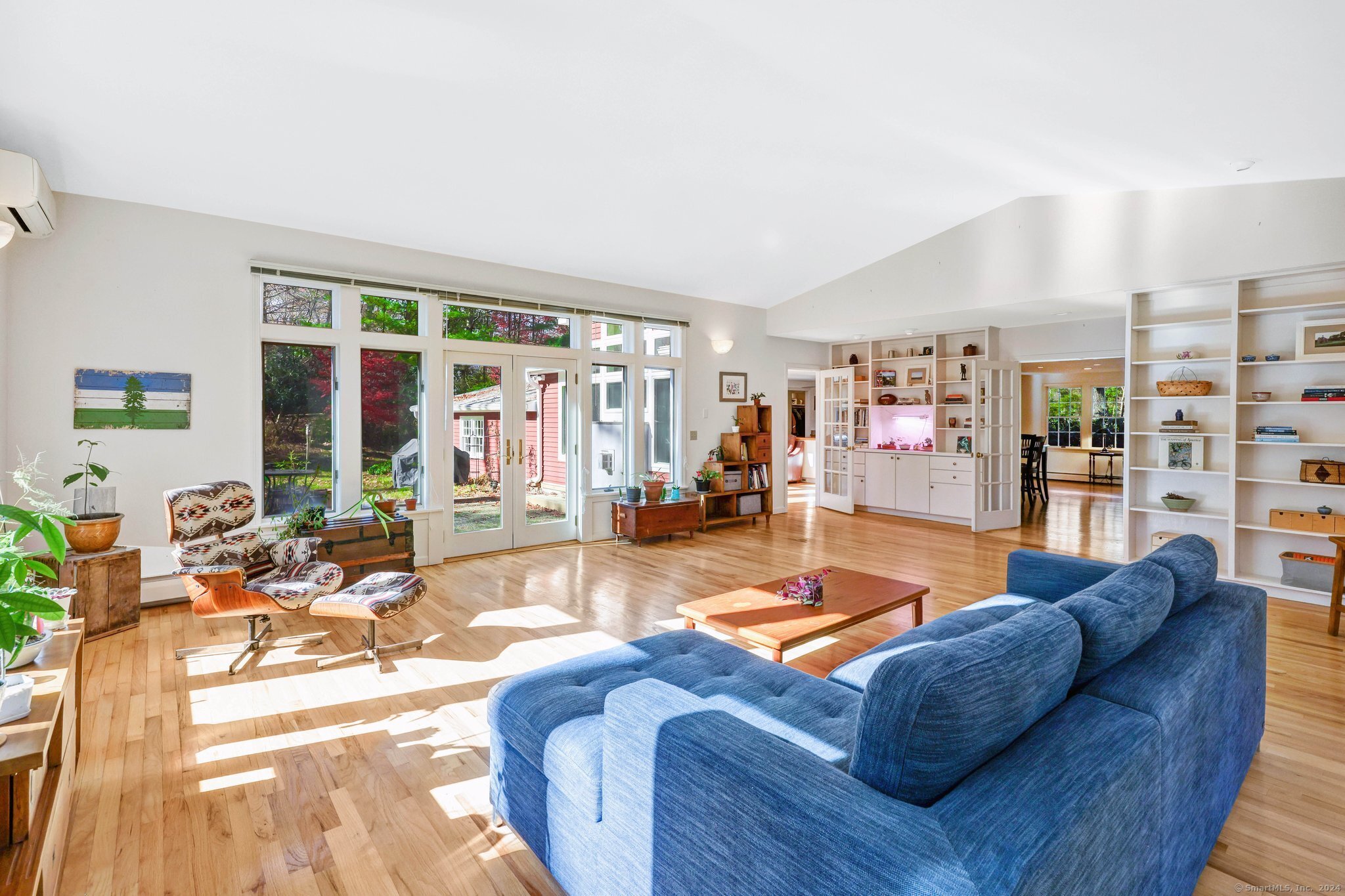 61 Hillyndale Road