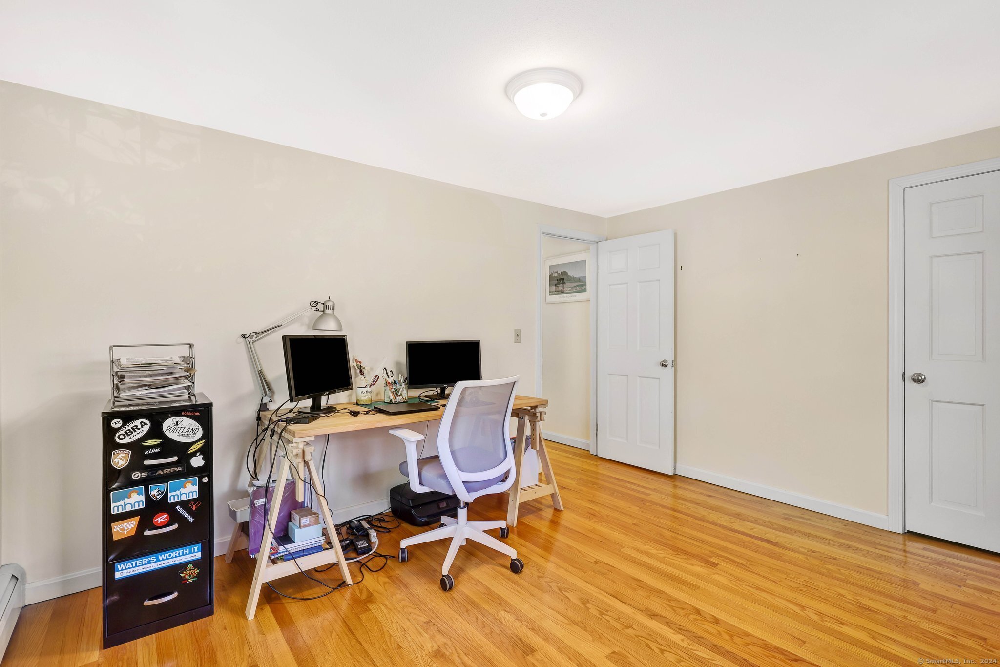 61 Hillyndale Road