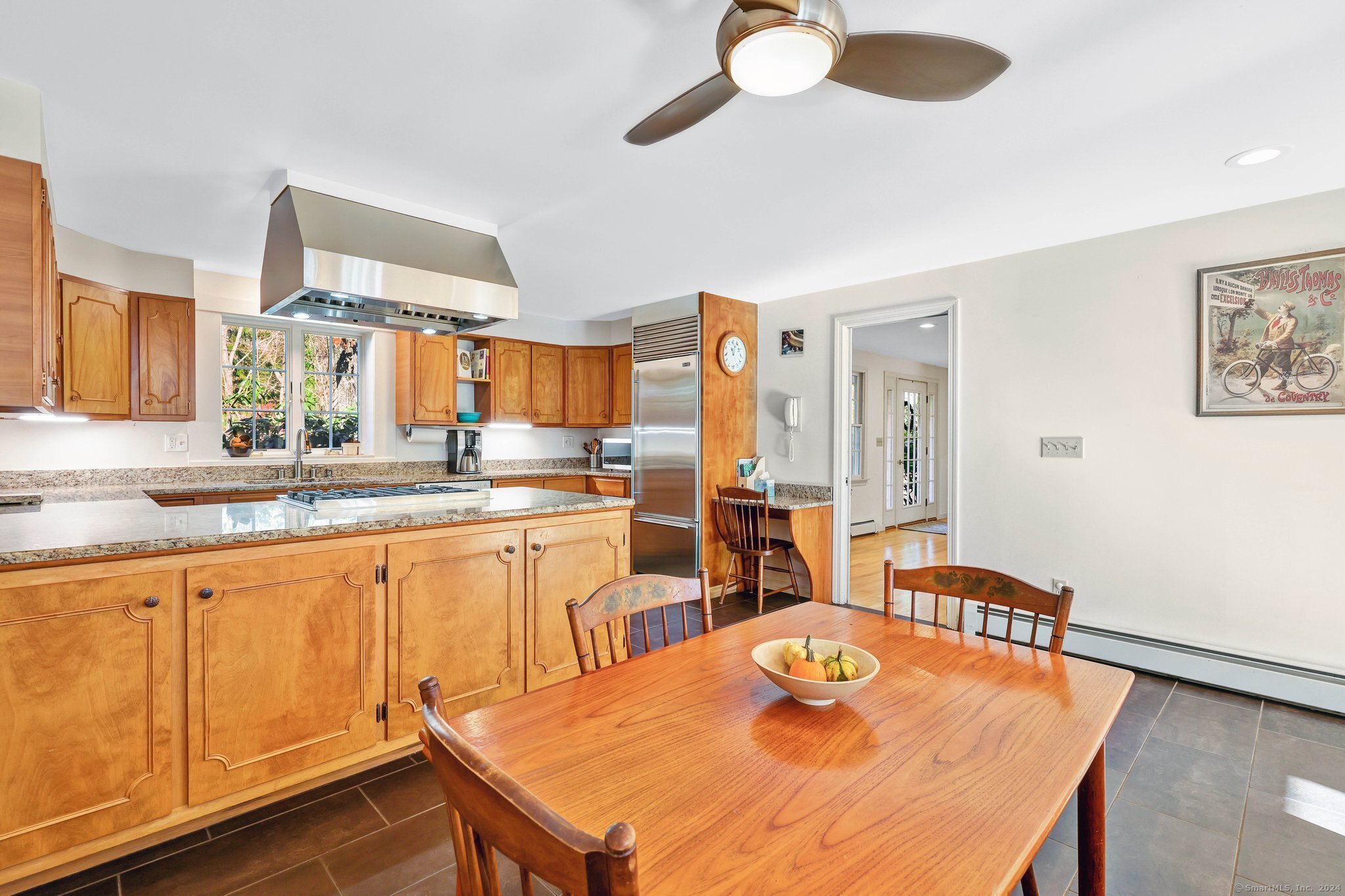 61 Hillyndale Road