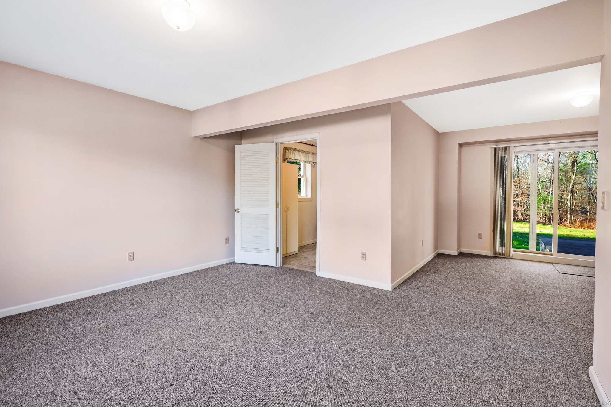 284 Willington Hill Road