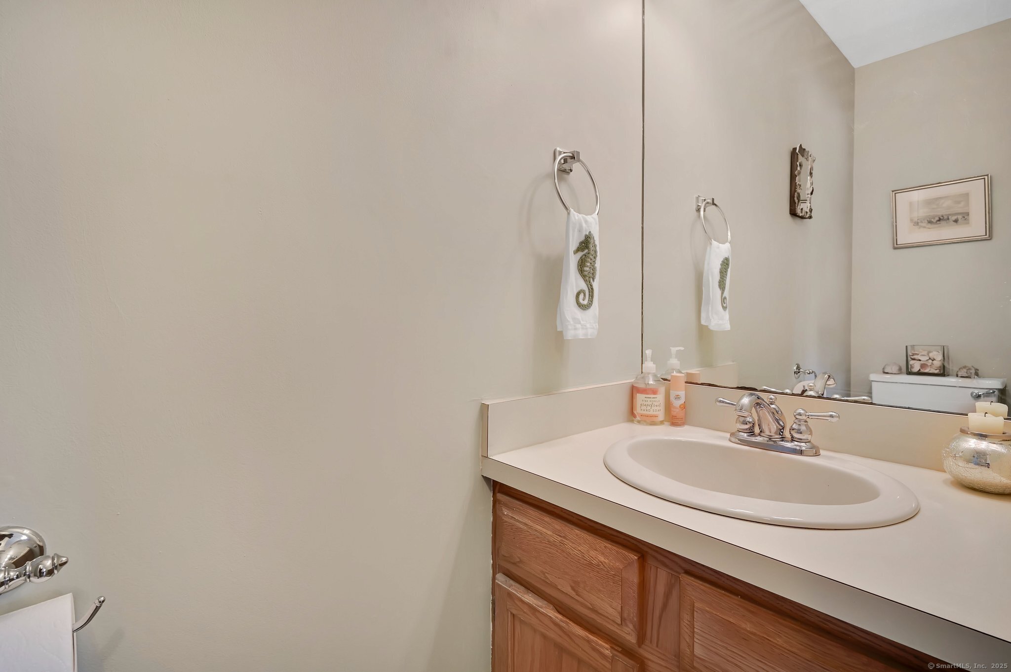 745 Merrow Road APT 131