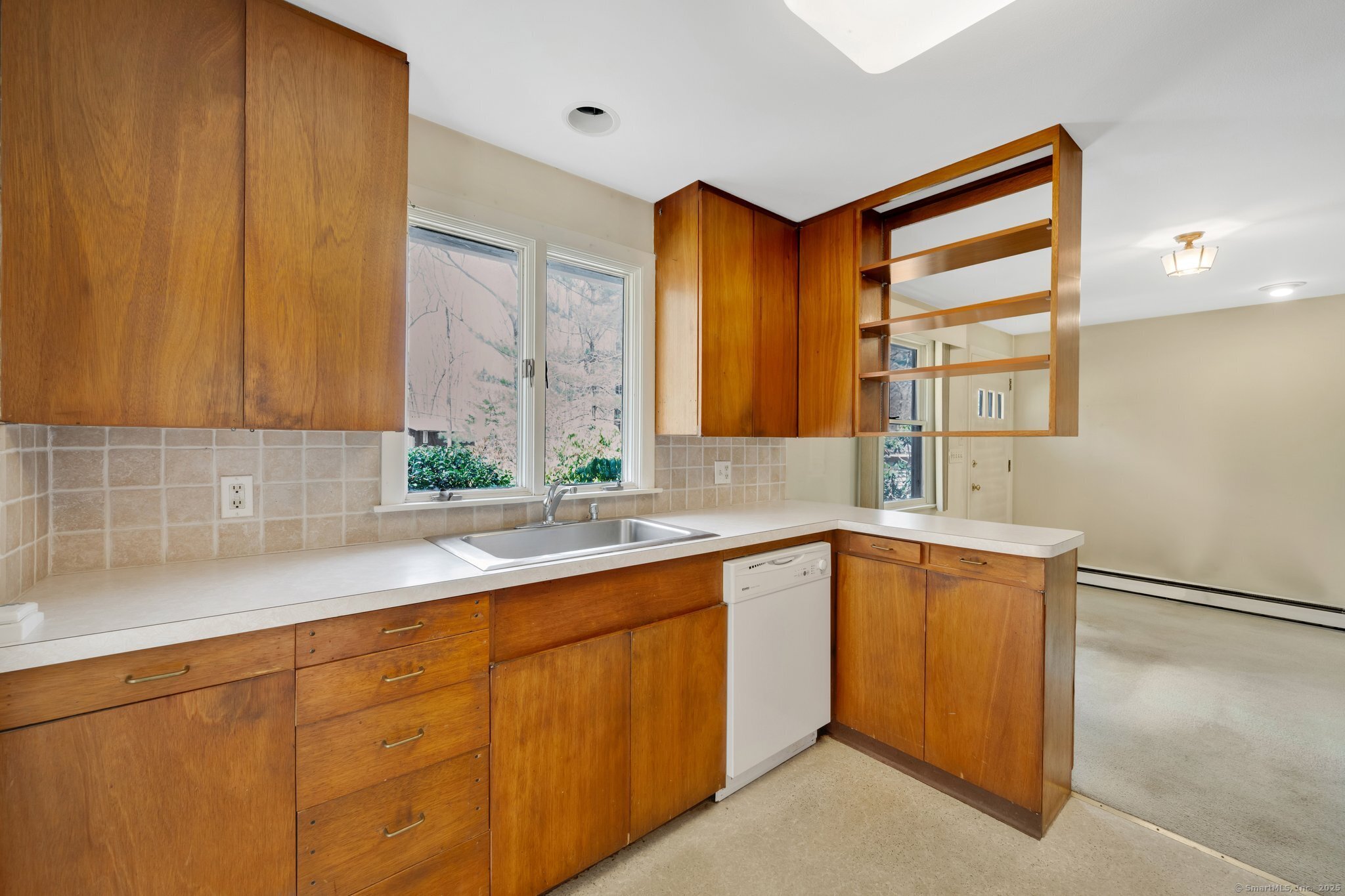 21 Red Oak Hill Road