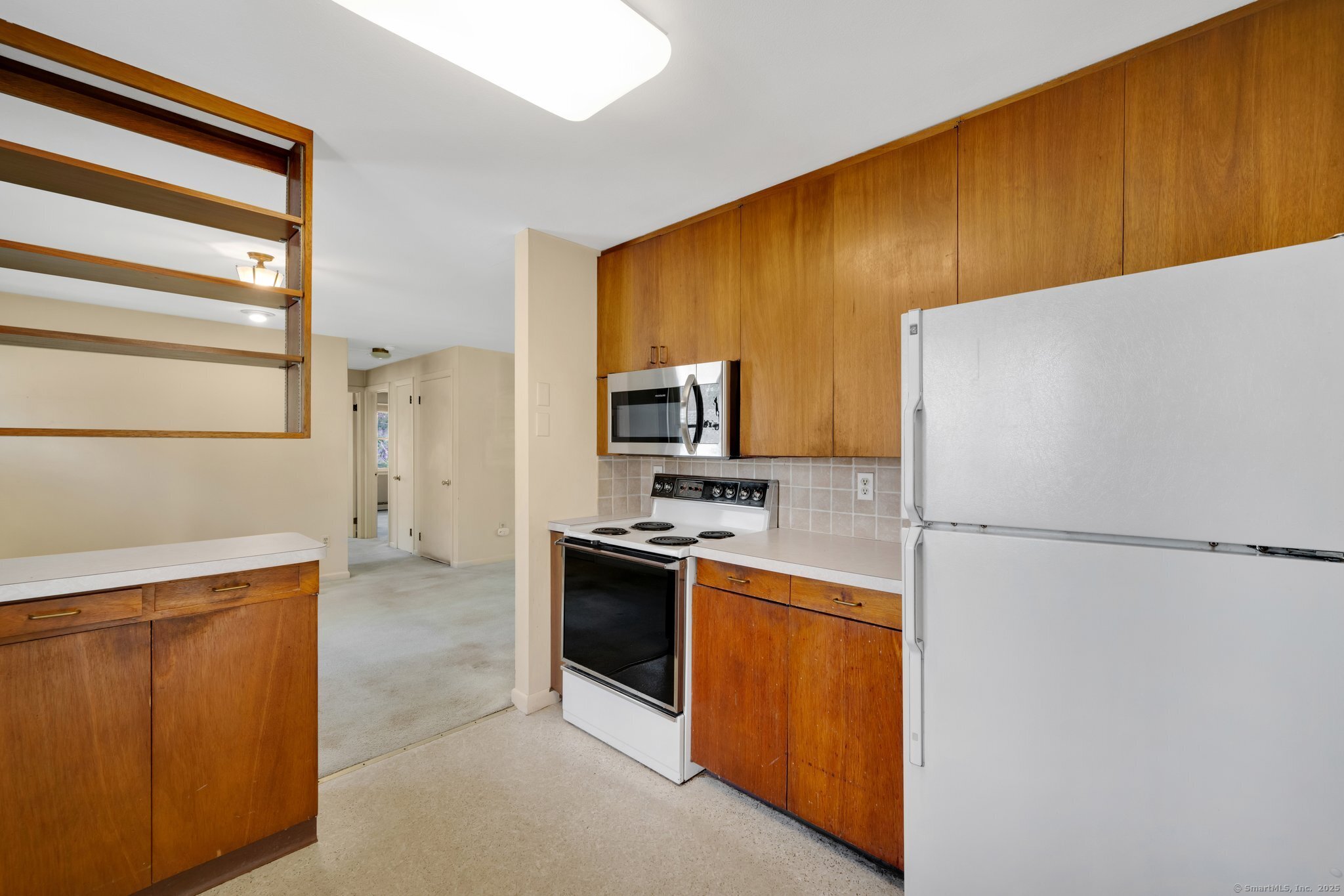 21 Red Oak Hill Road