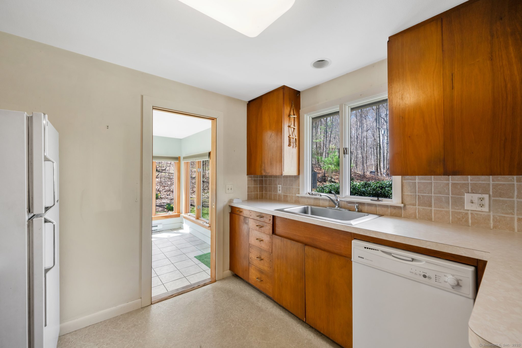 21 Red Oak Hill Road
