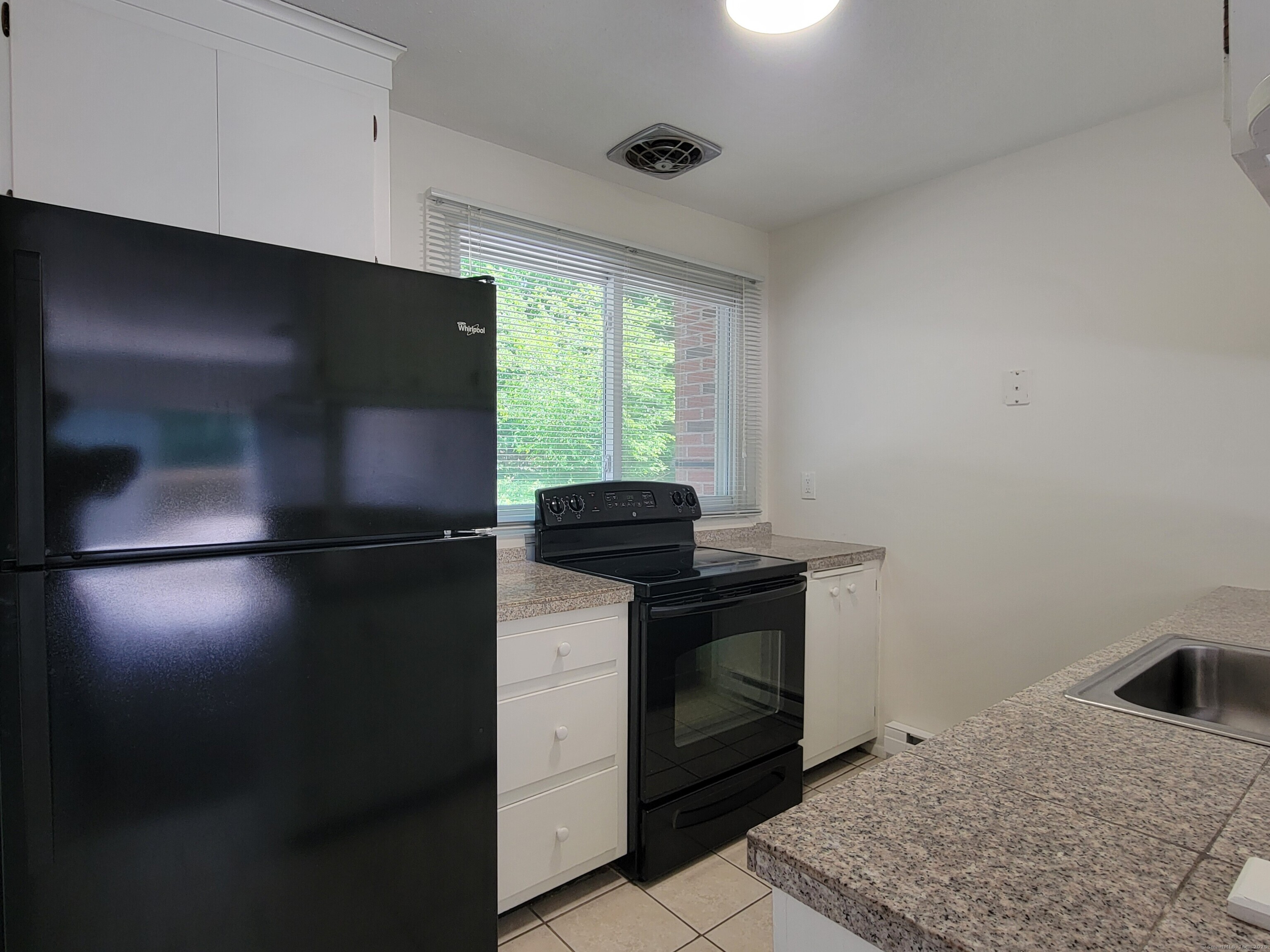 213 Baxter Road APT D