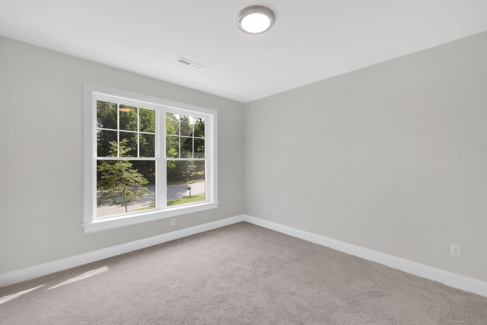 43 Wyllys Farm Road
