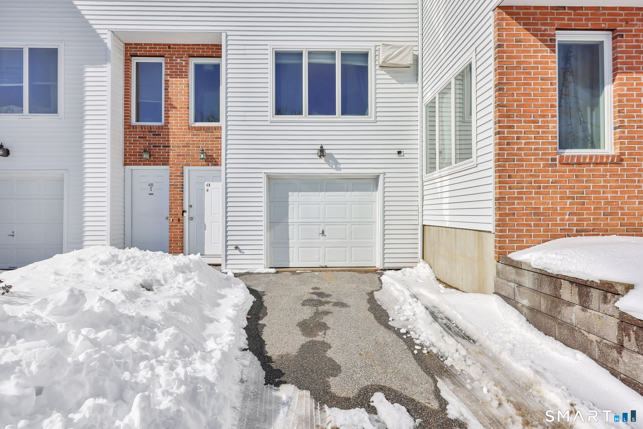 48 Eastbrook Heights C