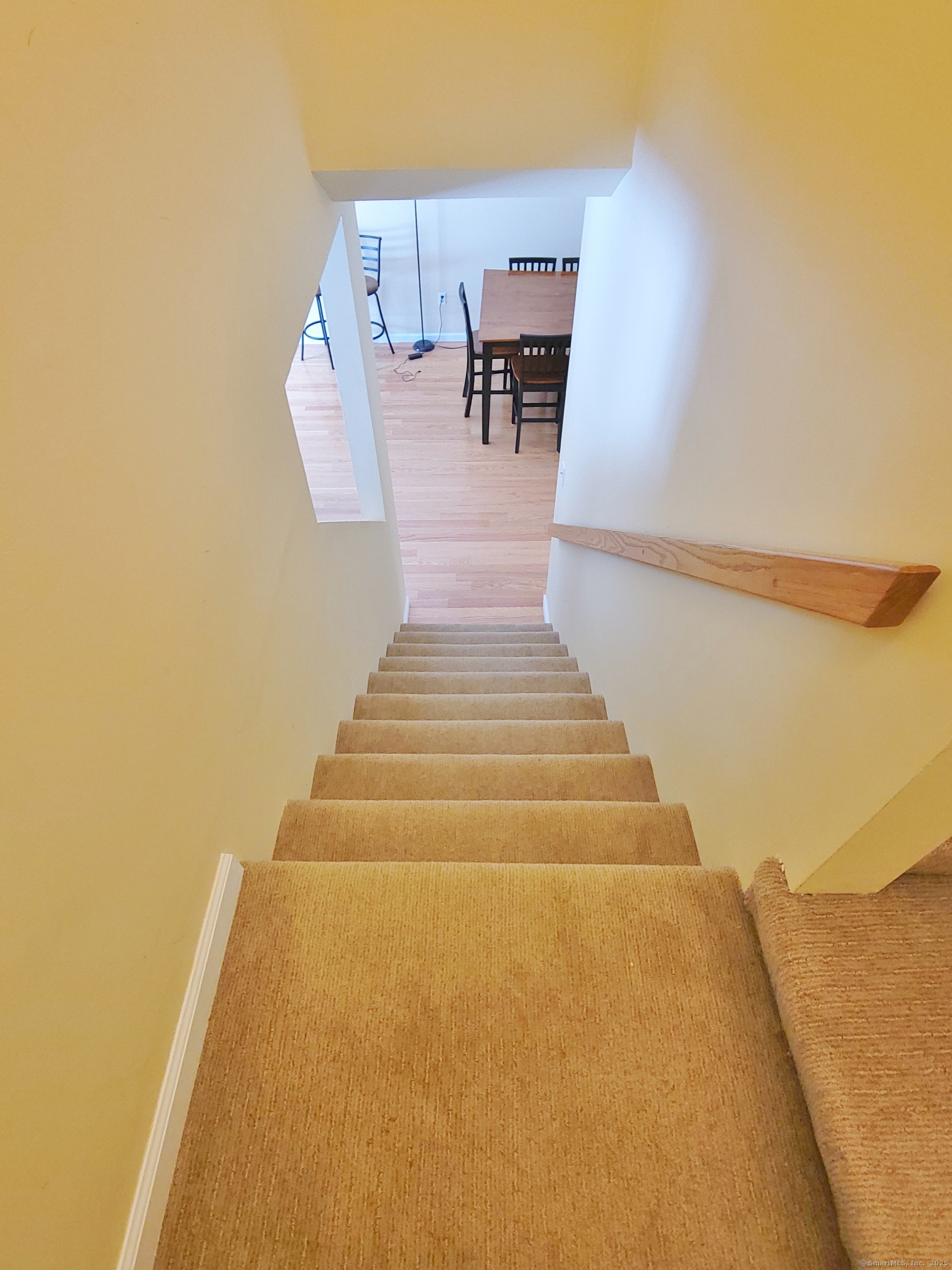 141 Courtyard Lane 141