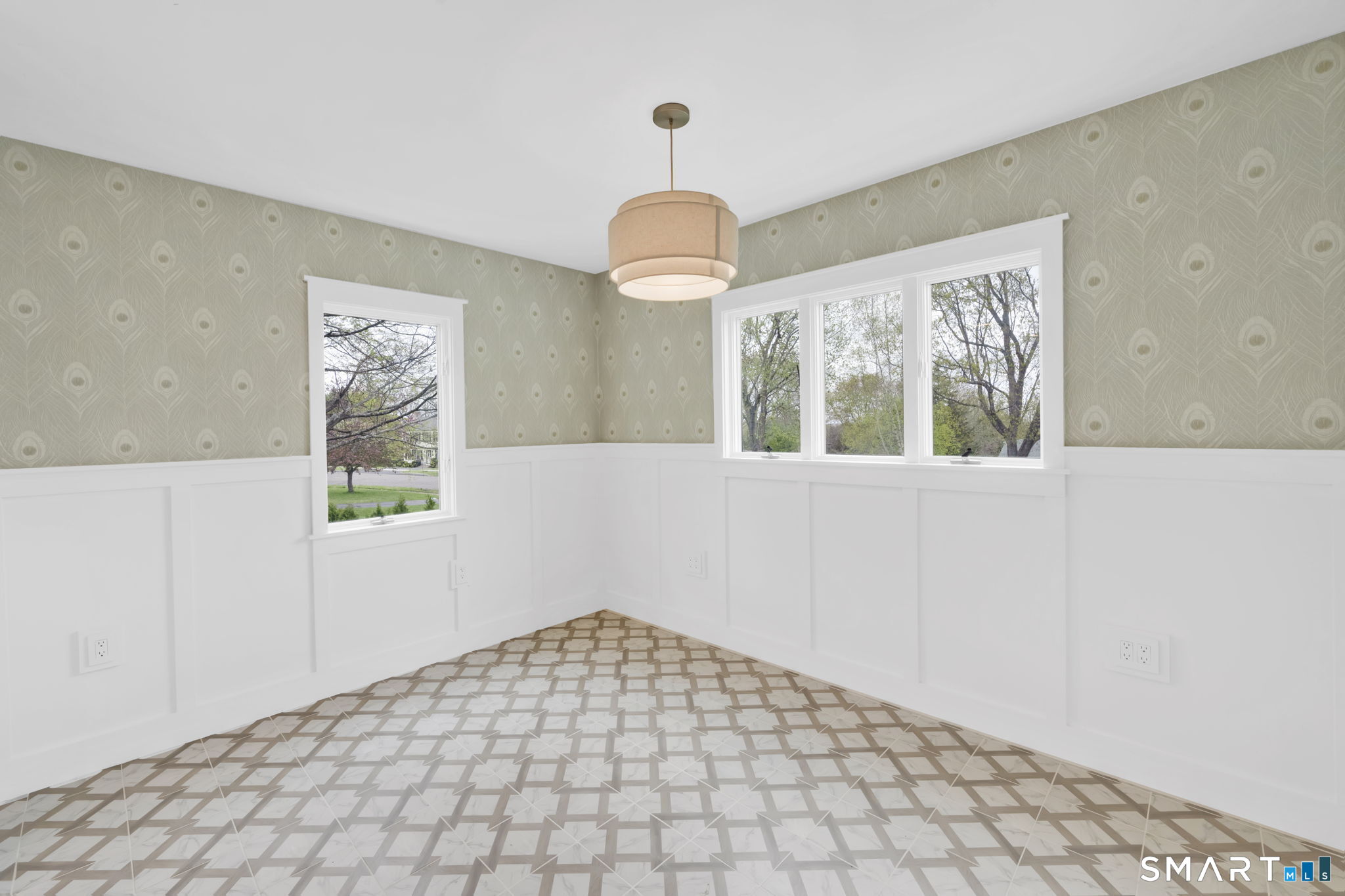 10 Grant Farm Road