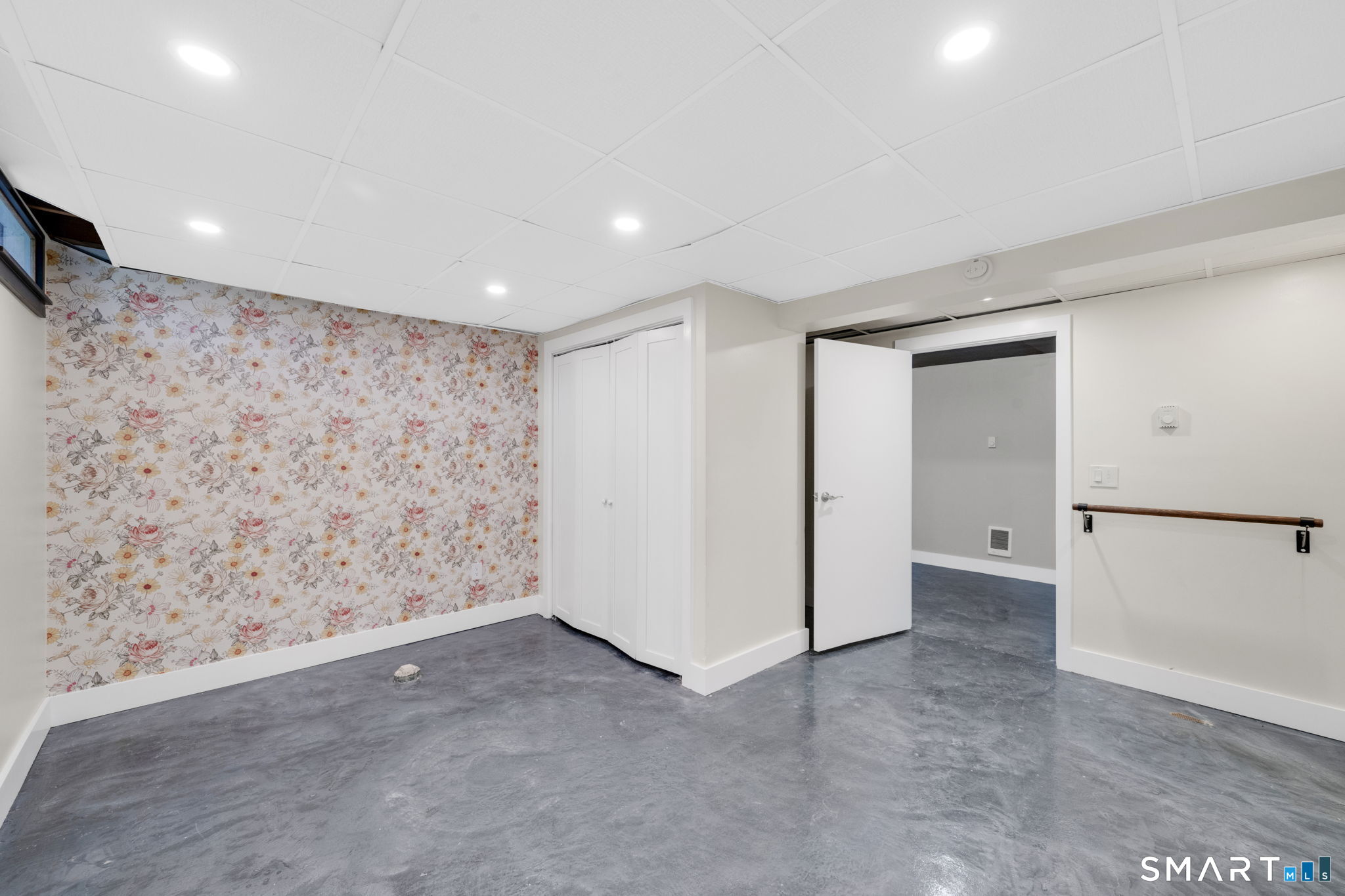 10 Grant Farm Road