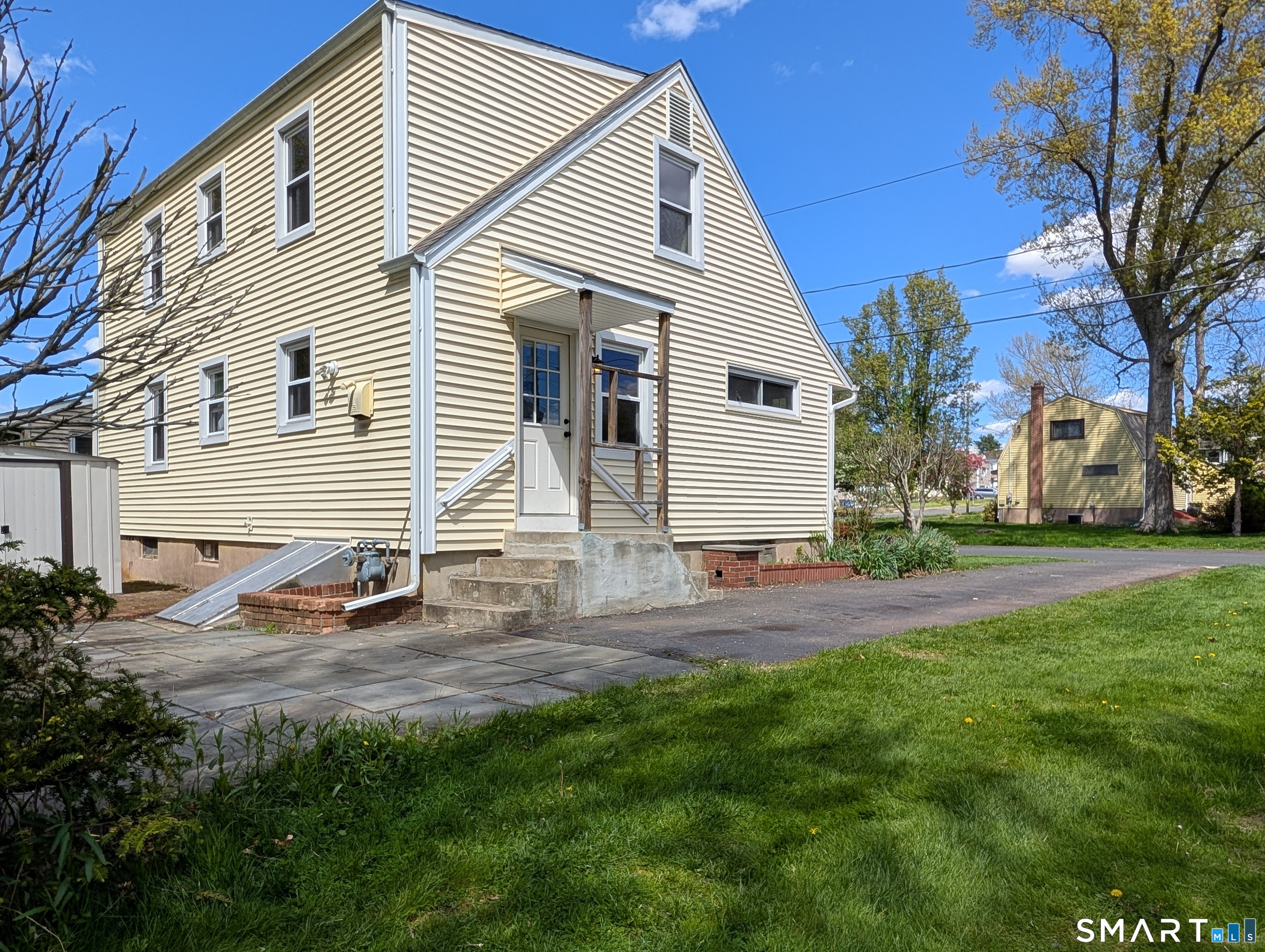 48 Amherst Street