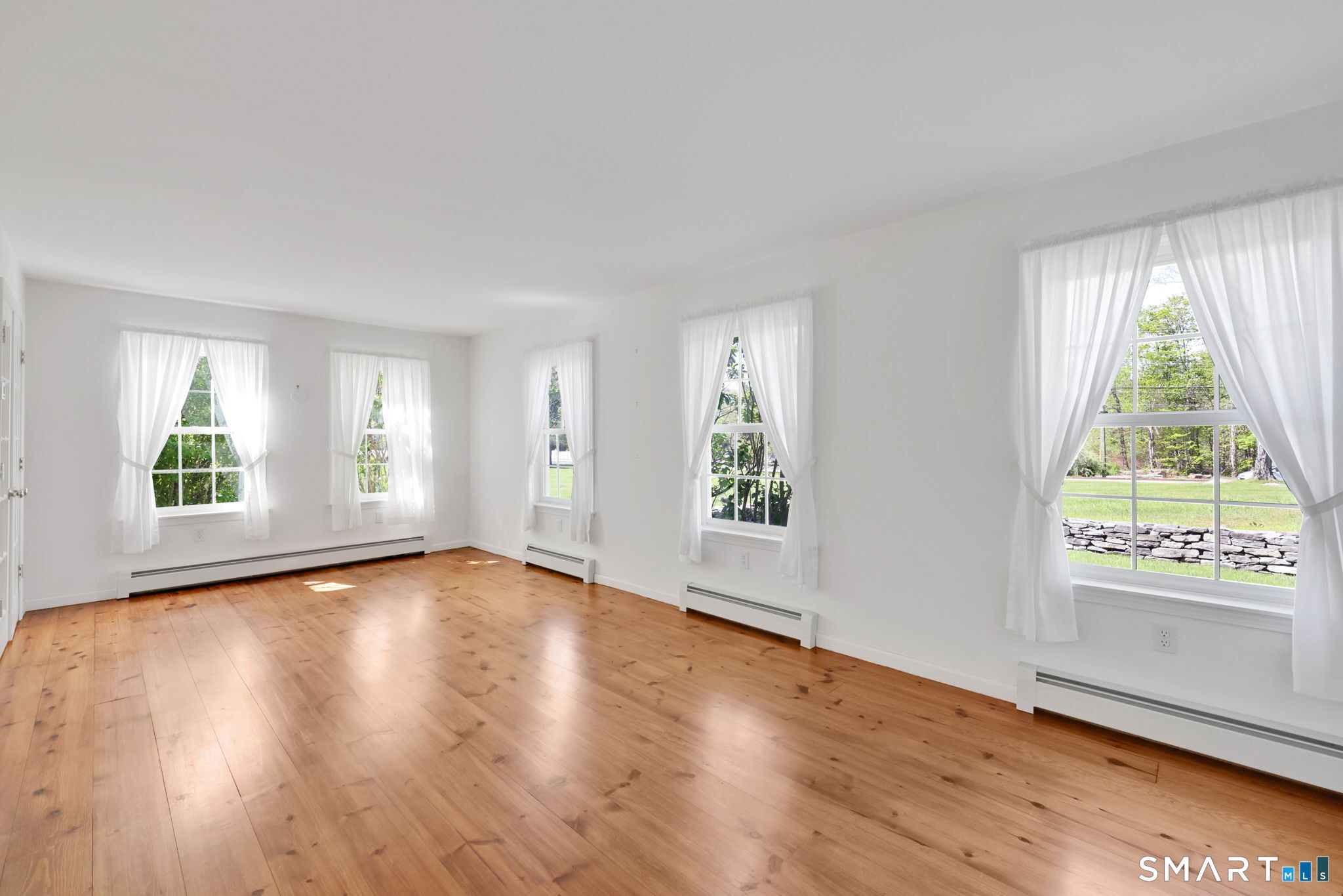 710 Storrs Road