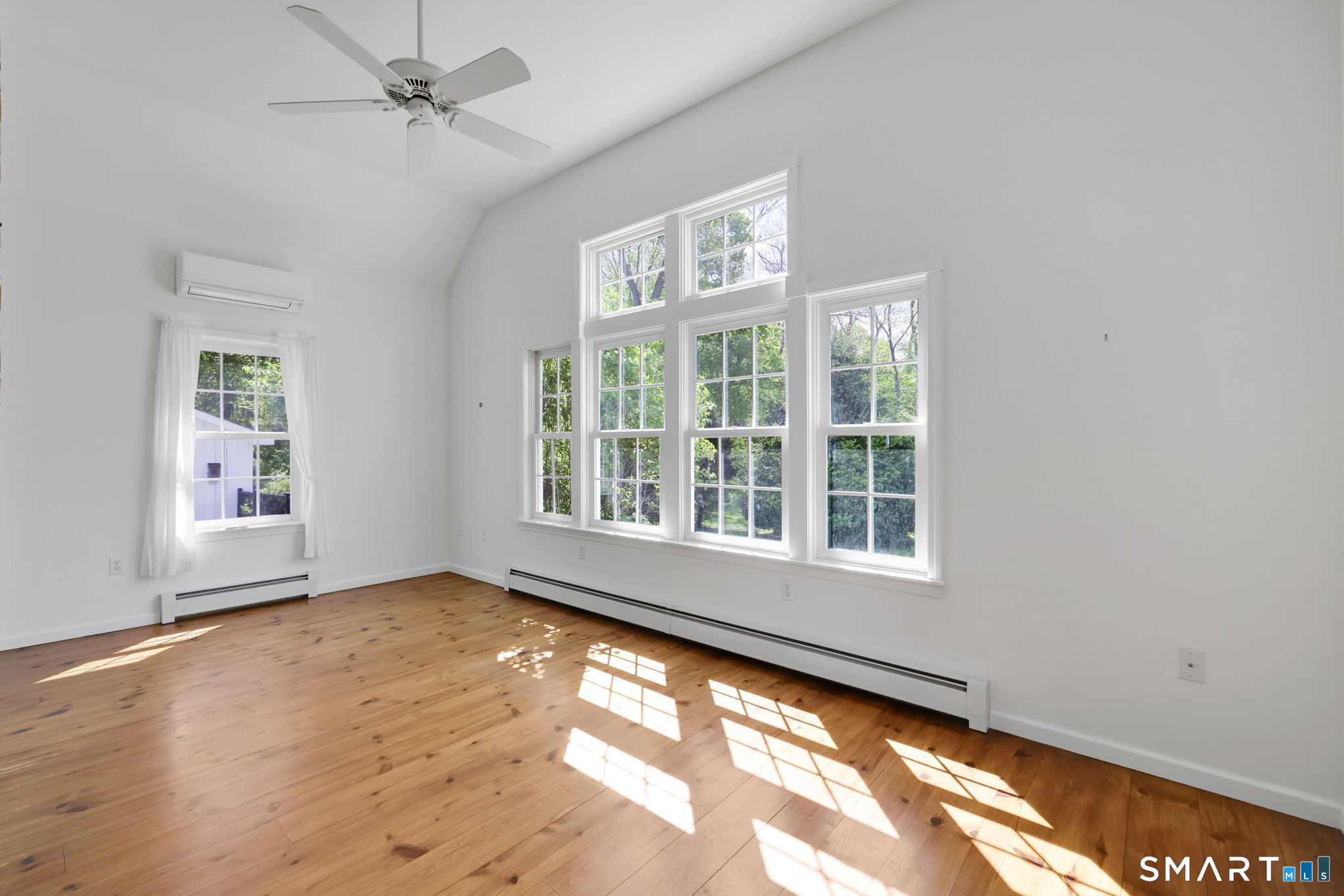 710 Storrs Road