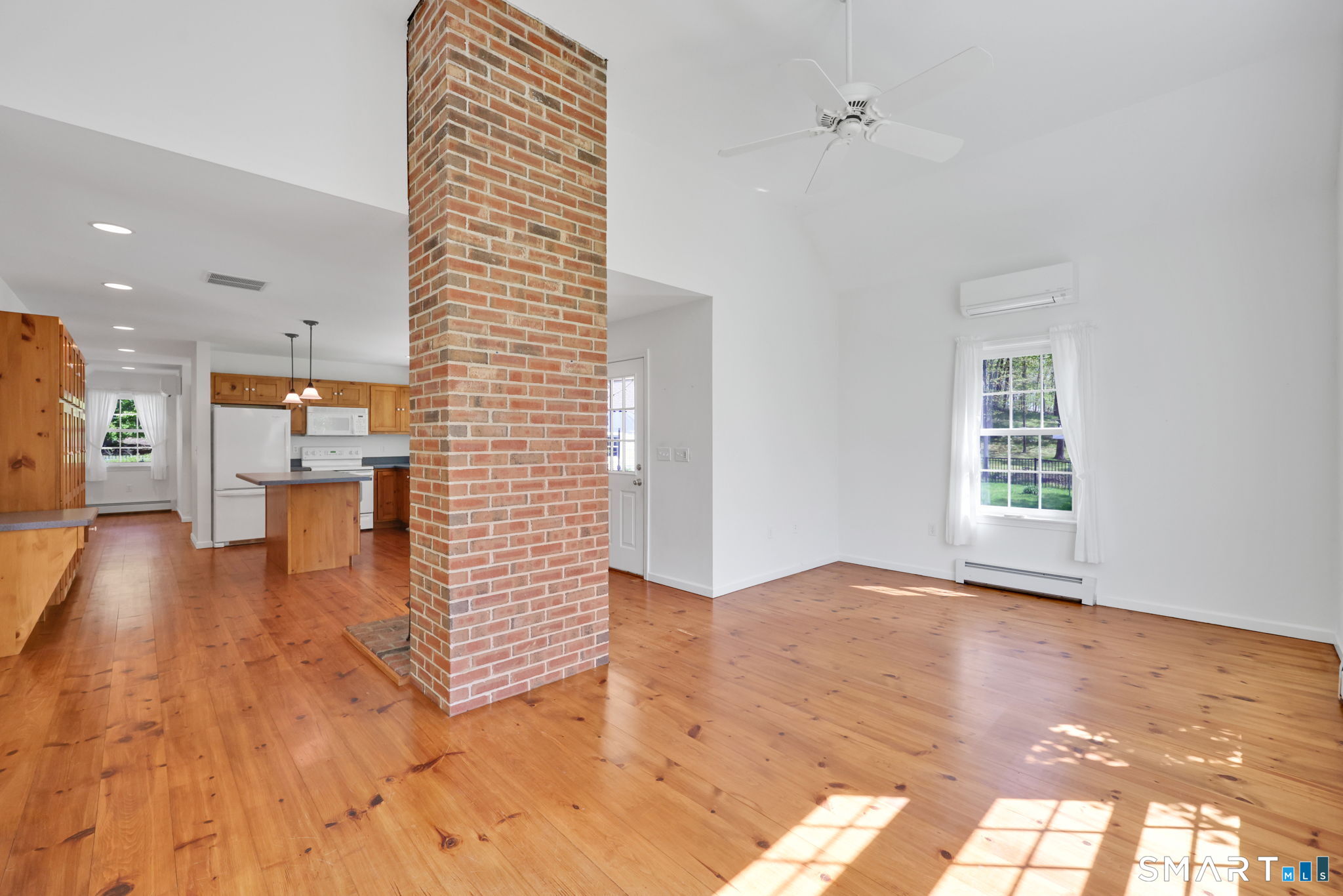 710 Storrs Road
