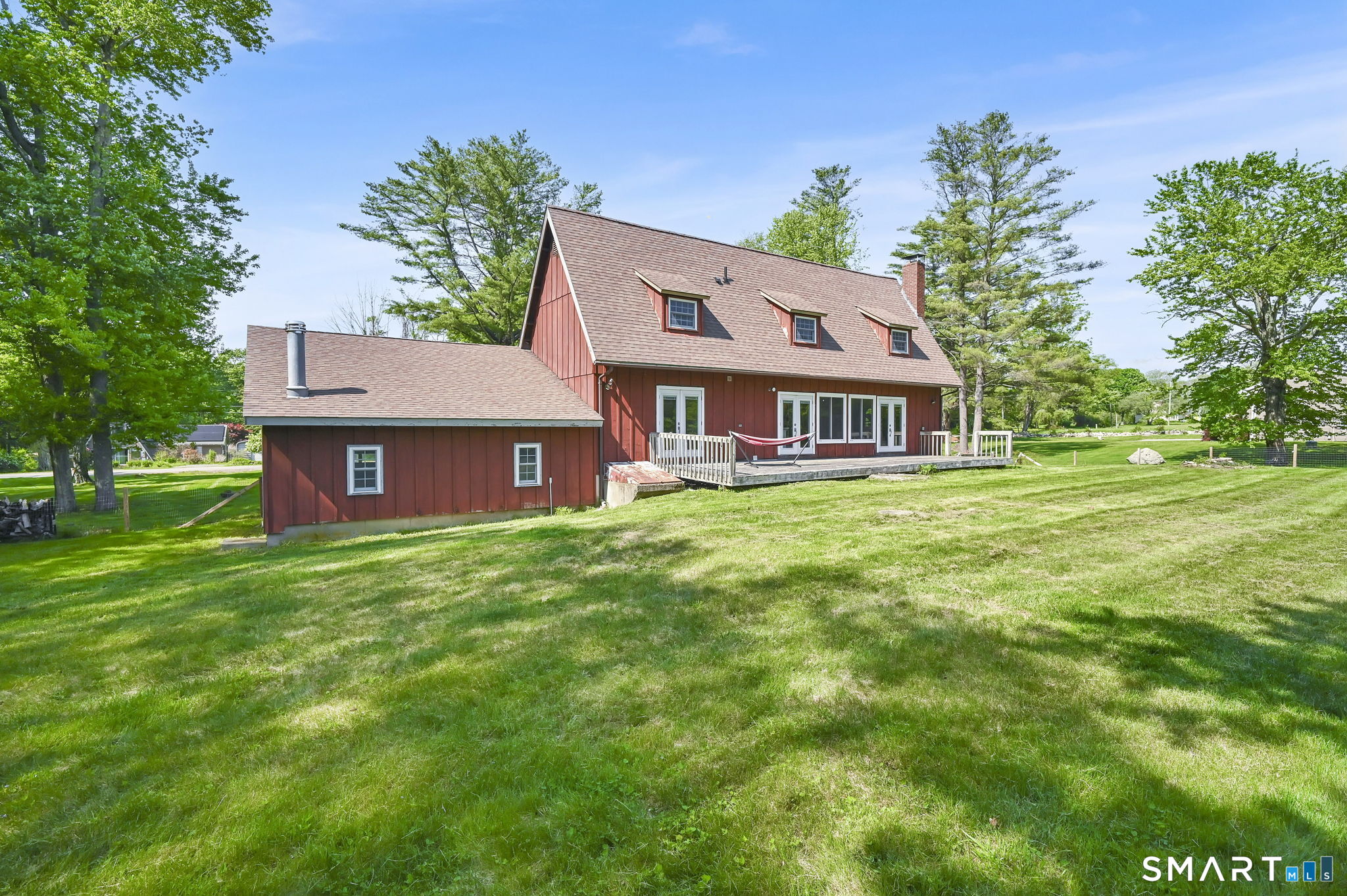 127 Lake Road