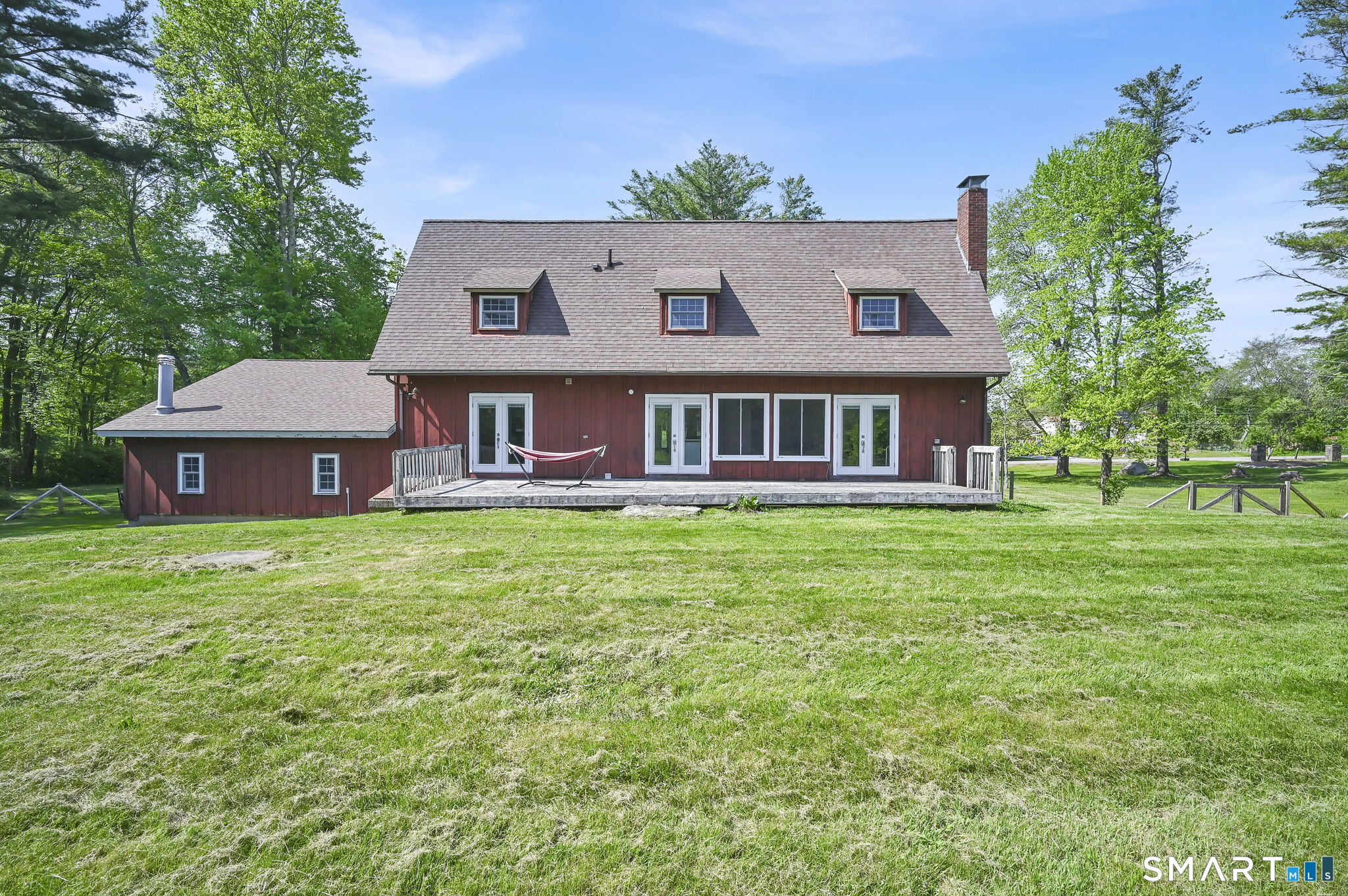 127 Lake Road