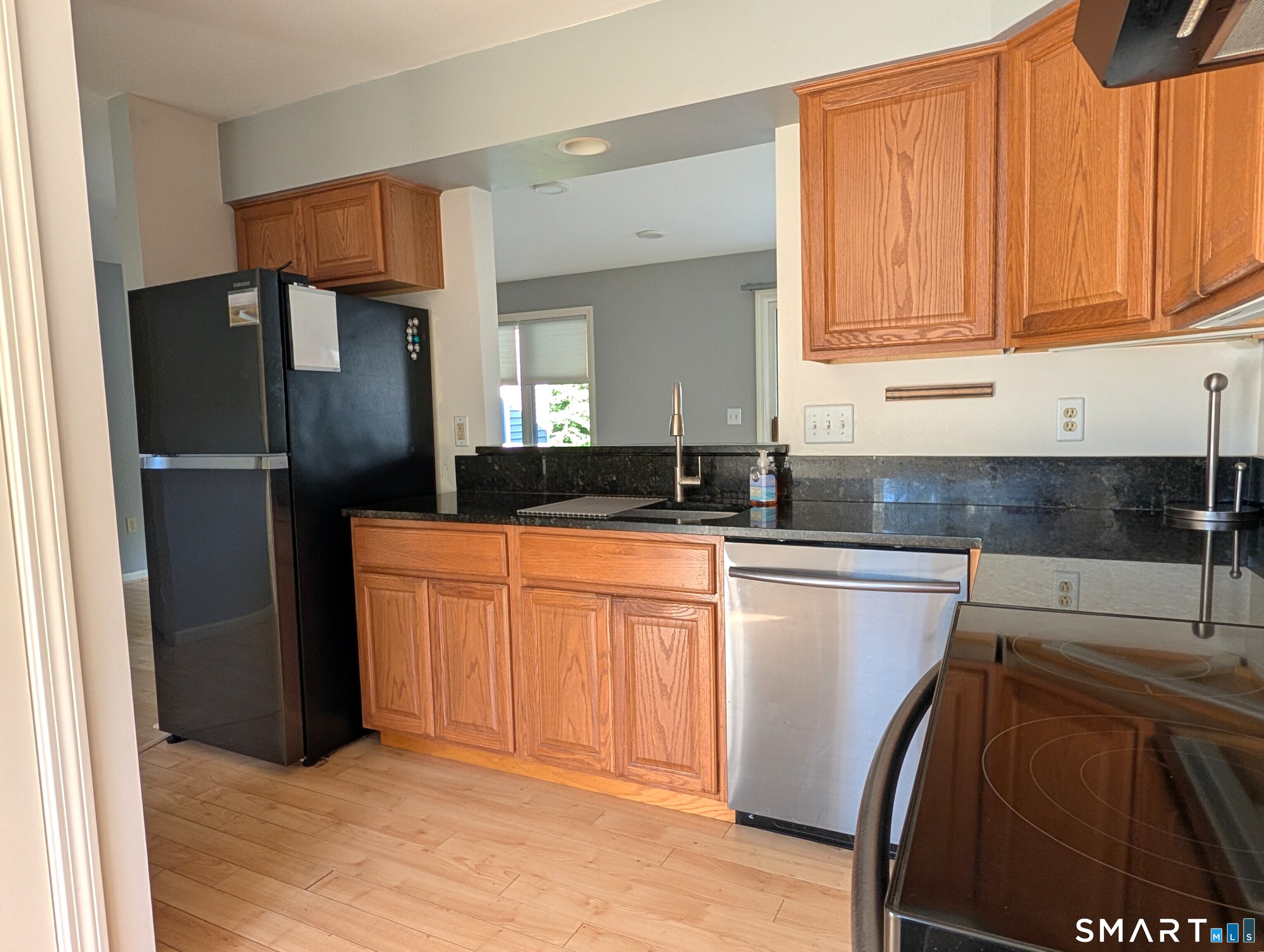 9 Sycamore Drive D