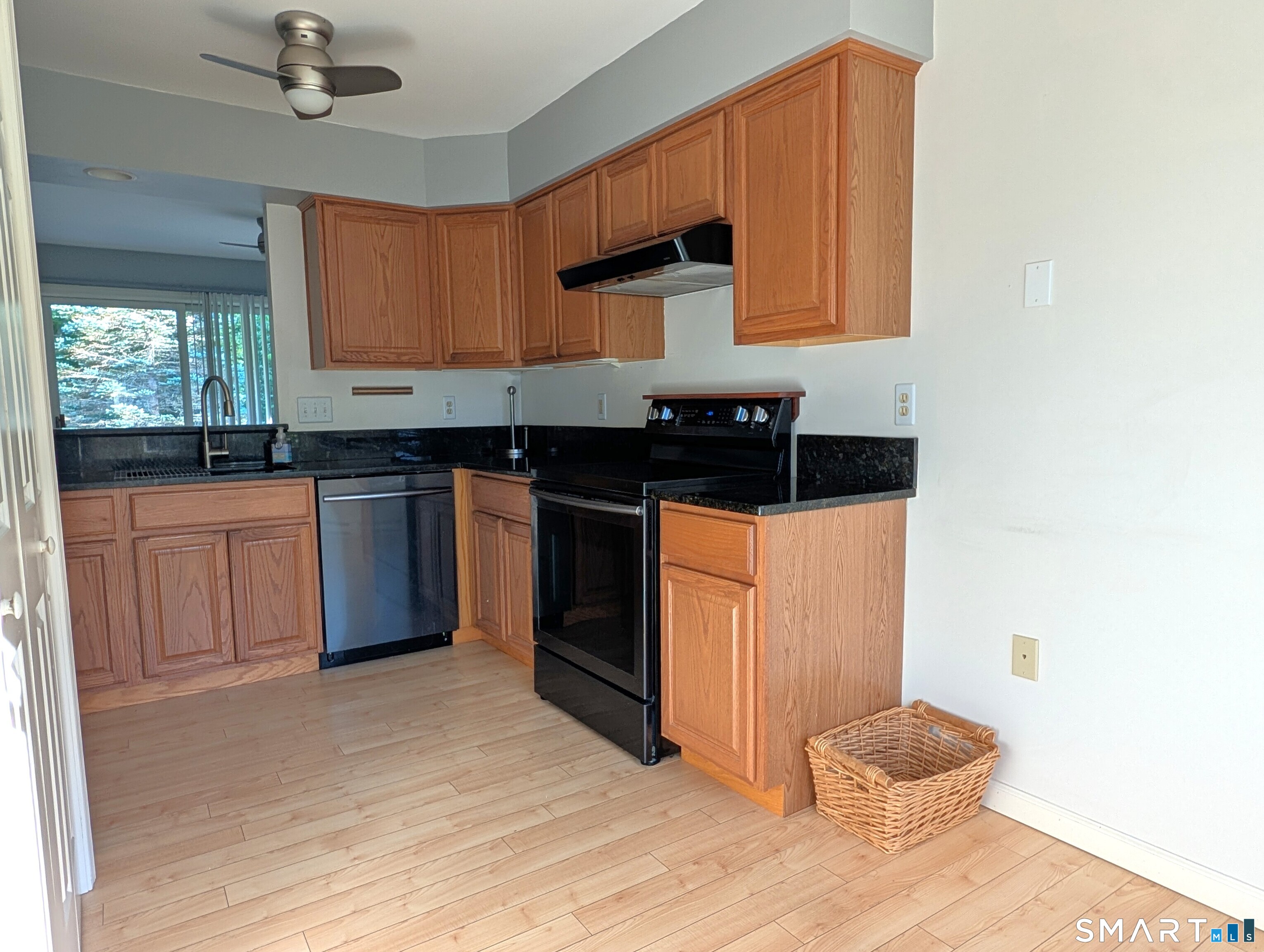 9 Sycamore Drive D