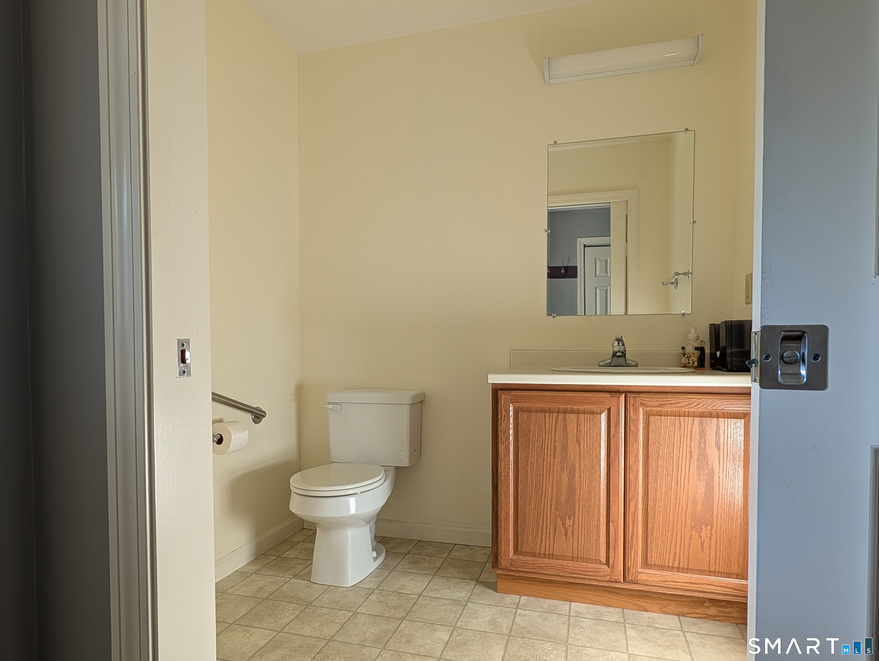 9 Sycamore Drive D
