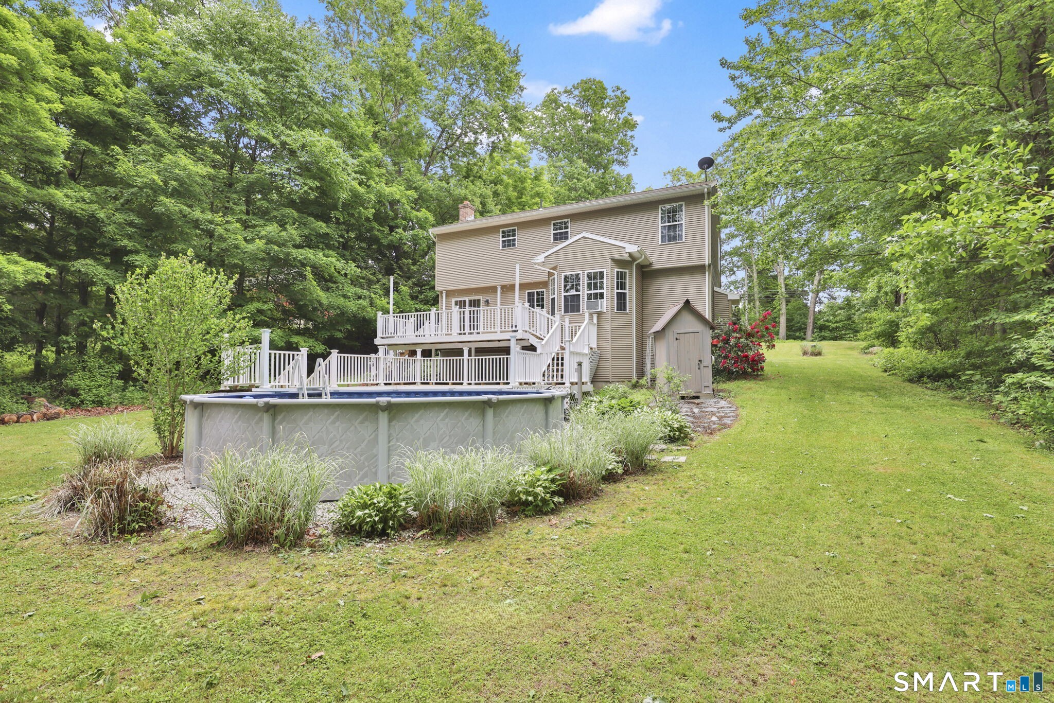 21 Old Willimantic Road