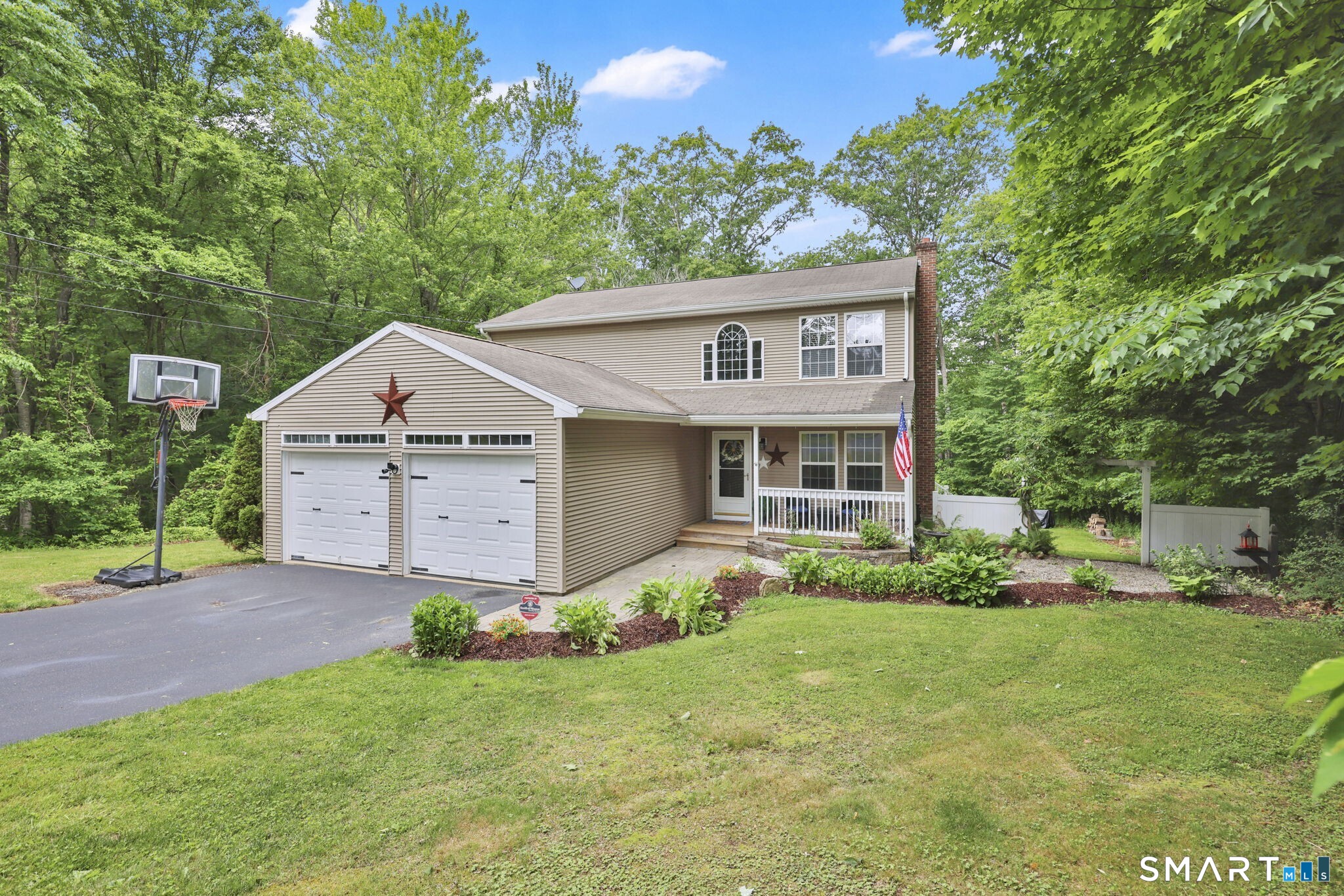 21 Old Willimantic Road