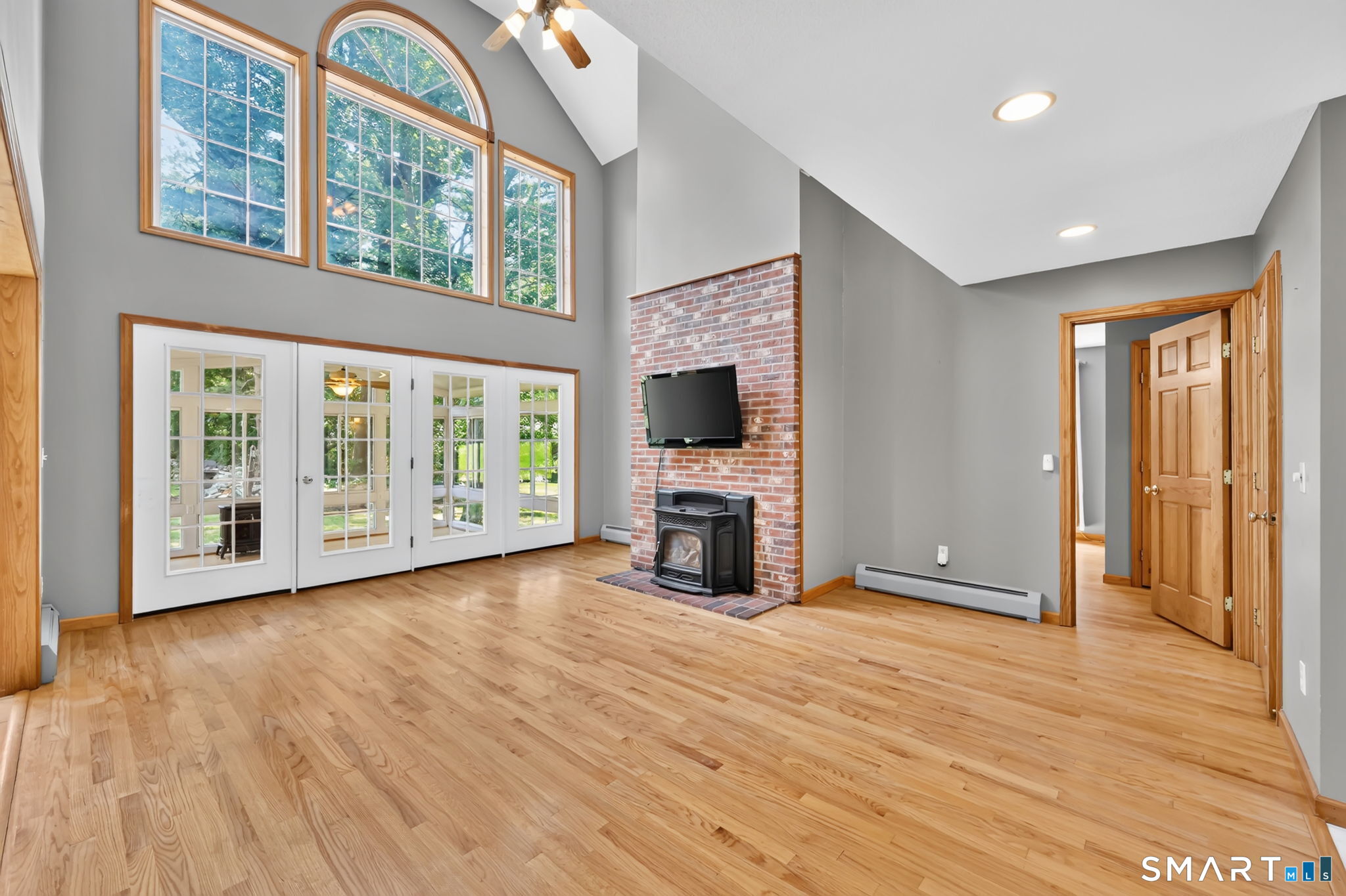 32 Laurel Drive